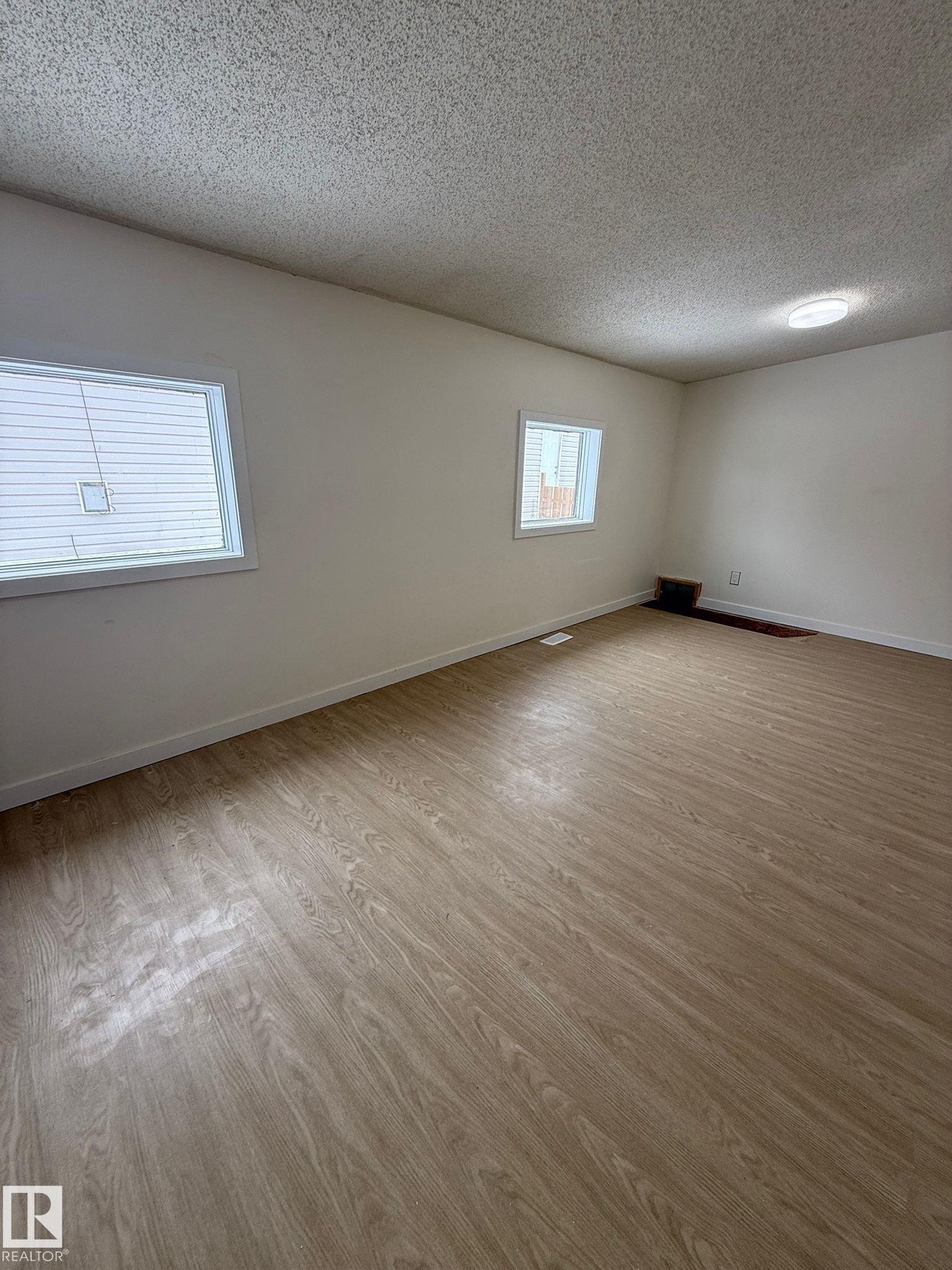 Fifth View of 92 305 calahoo Road, Mobile City Estate, Spruce Grove, Alberta, T7X 3K7