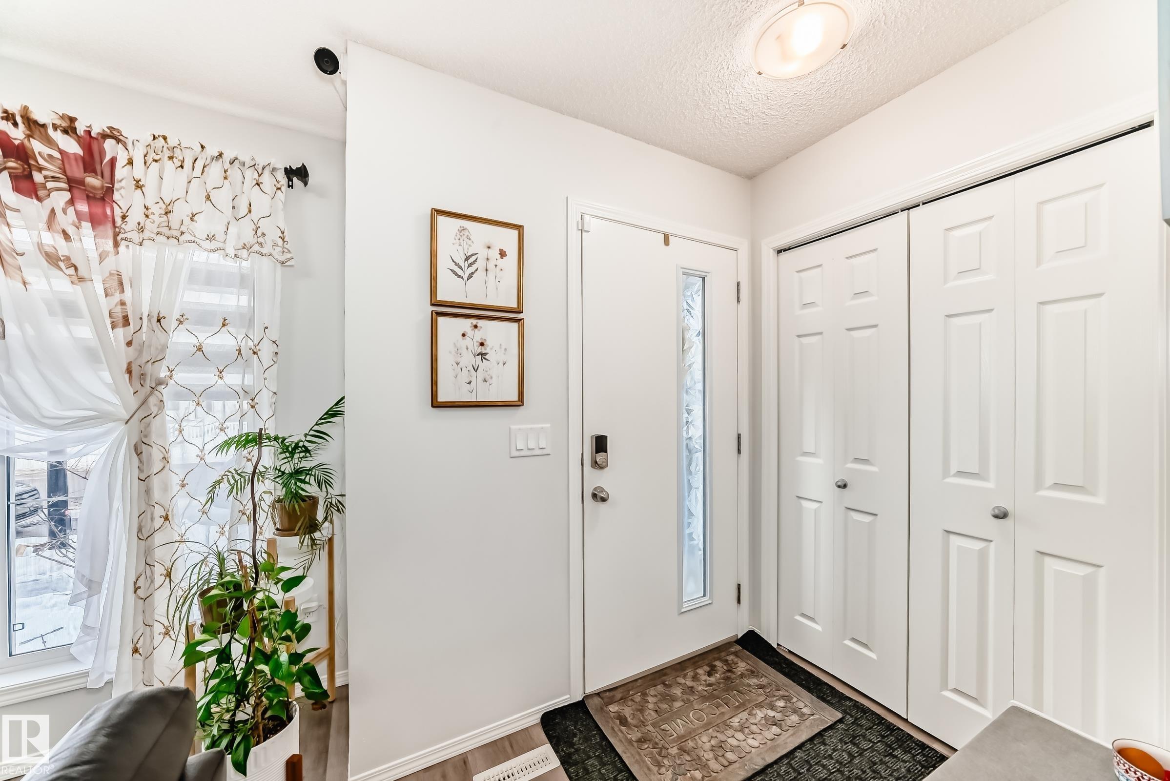 Third View of 19303 27 Avenue, The Uplands, Edmonton, Alberta, T6M 1K9