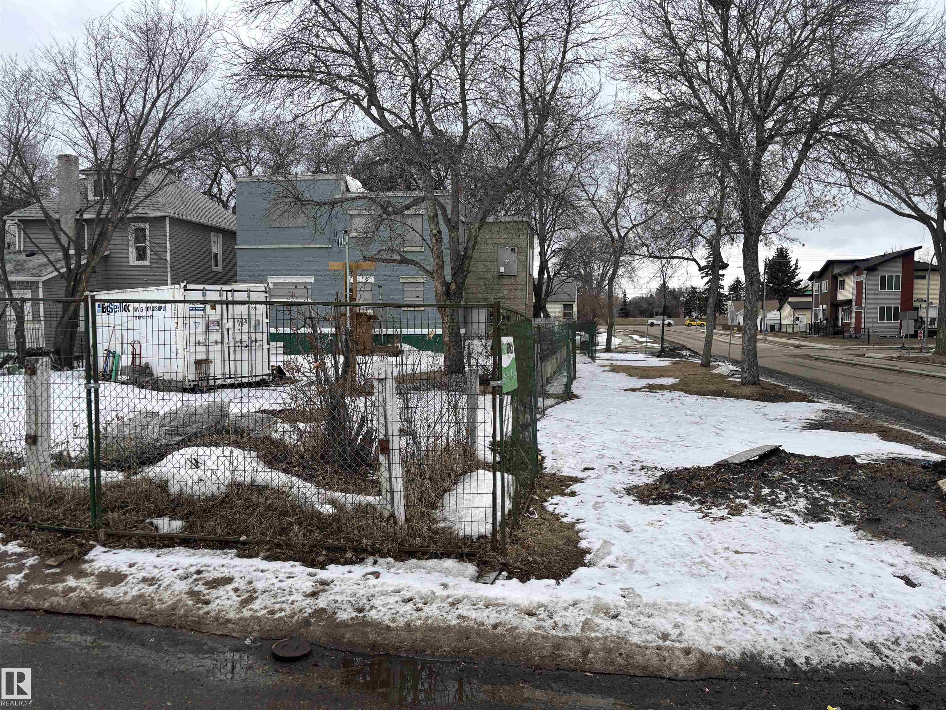 Second View of 11847 96 Street, Alberta Avenue, Edmonton, Alberta, T5G 1V4