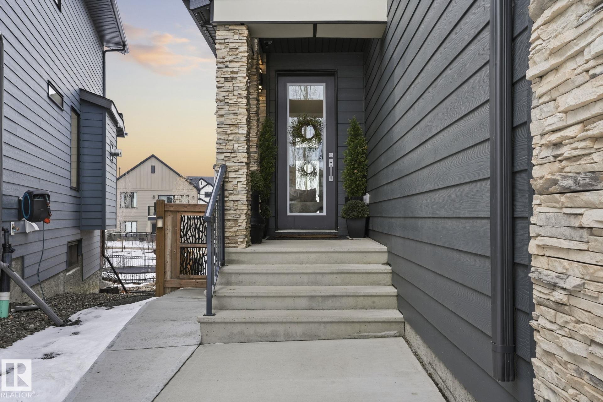 Third View of 61 AMESBURY Wynd, Salisbury Village, Sherwood Park, Alberta, T8B 0C2