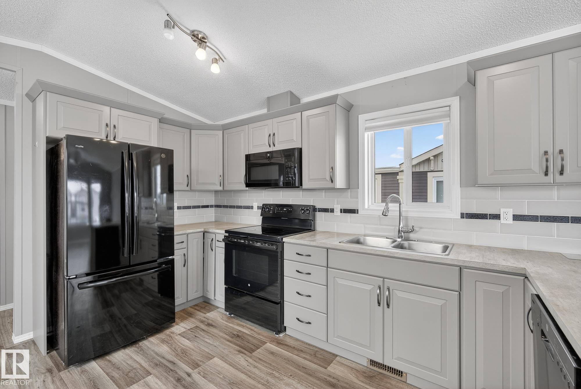 18 Aspen Avenue, E4481049, Alberta,