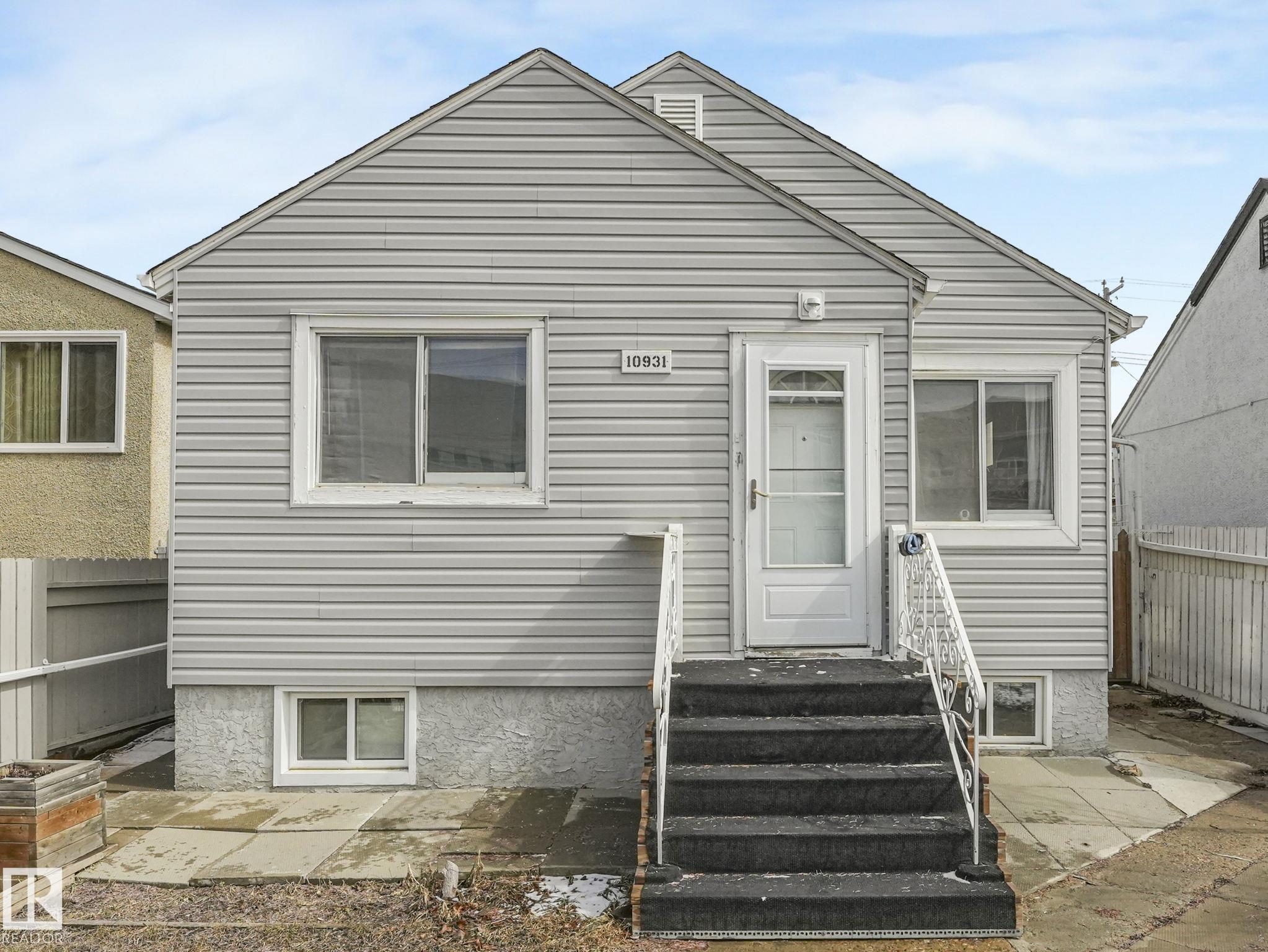 Third View of 10931 98 Street, Mccauley, Edmonton, Alberta, T5H 2P7