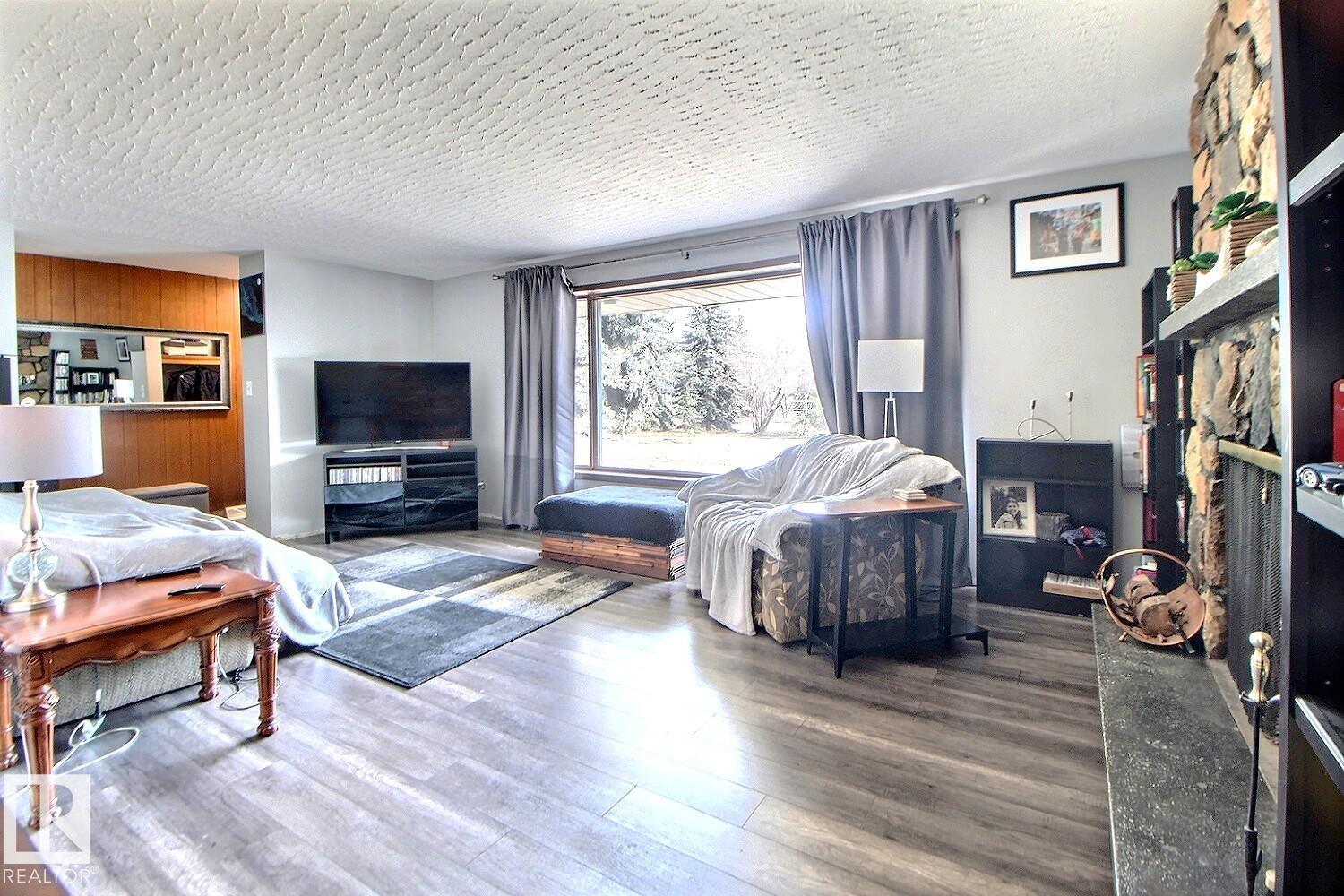 Fifth View of 243 LYNNWOOD Way, Lynnwood, Edmonton, Alberta, T5R 1B2