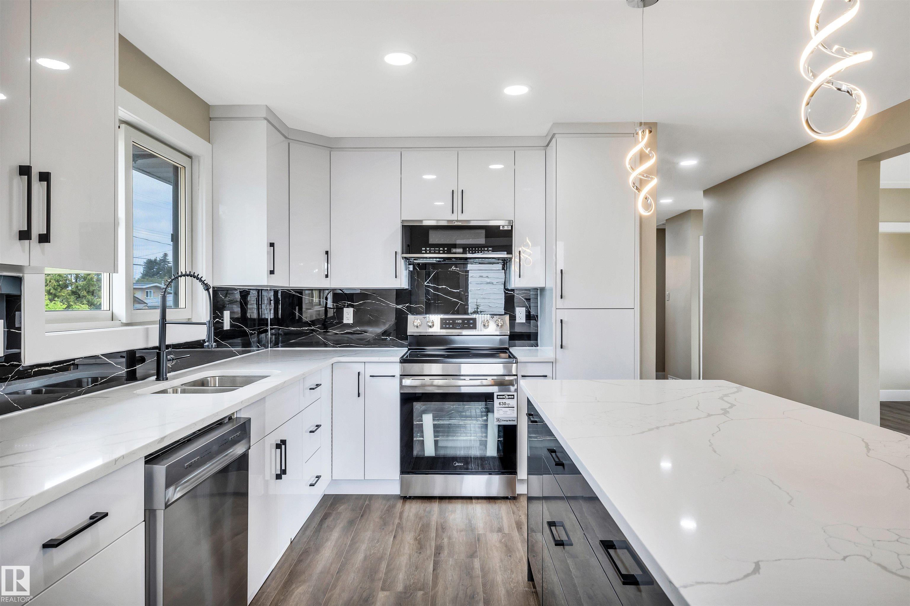 Fifth View of 12904 95A Street, Killarney, Edmonton, Alberta, T5E 4A1