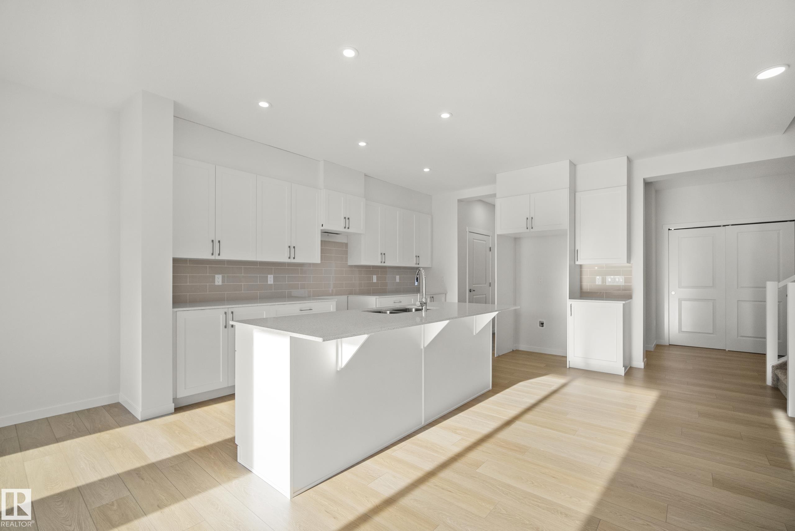 153 ROYAL Street, E4481180, Alberta,