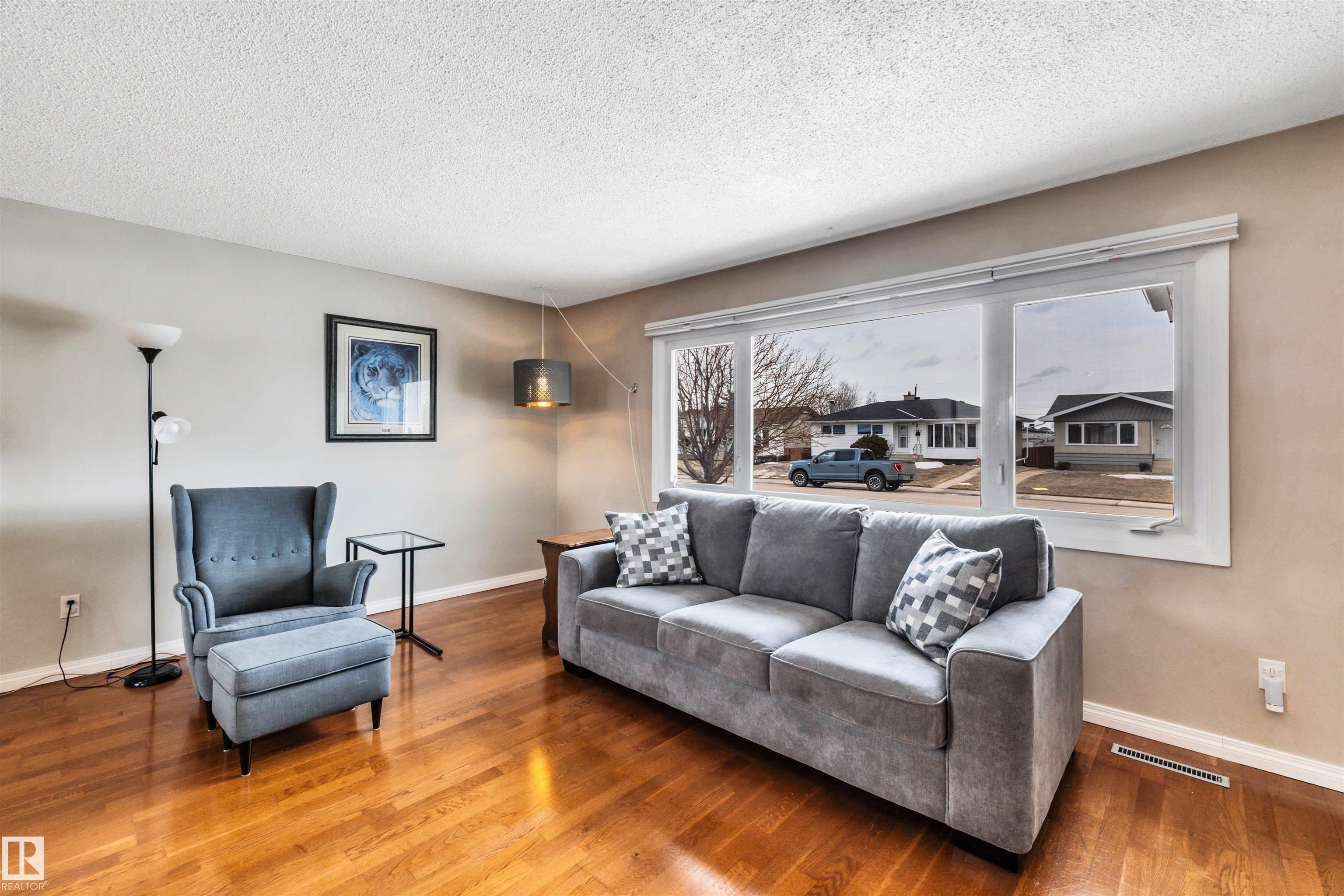 Fourth View of 13012 79 Street, Balwin, Edmonton, Alberta, T5C 1J3