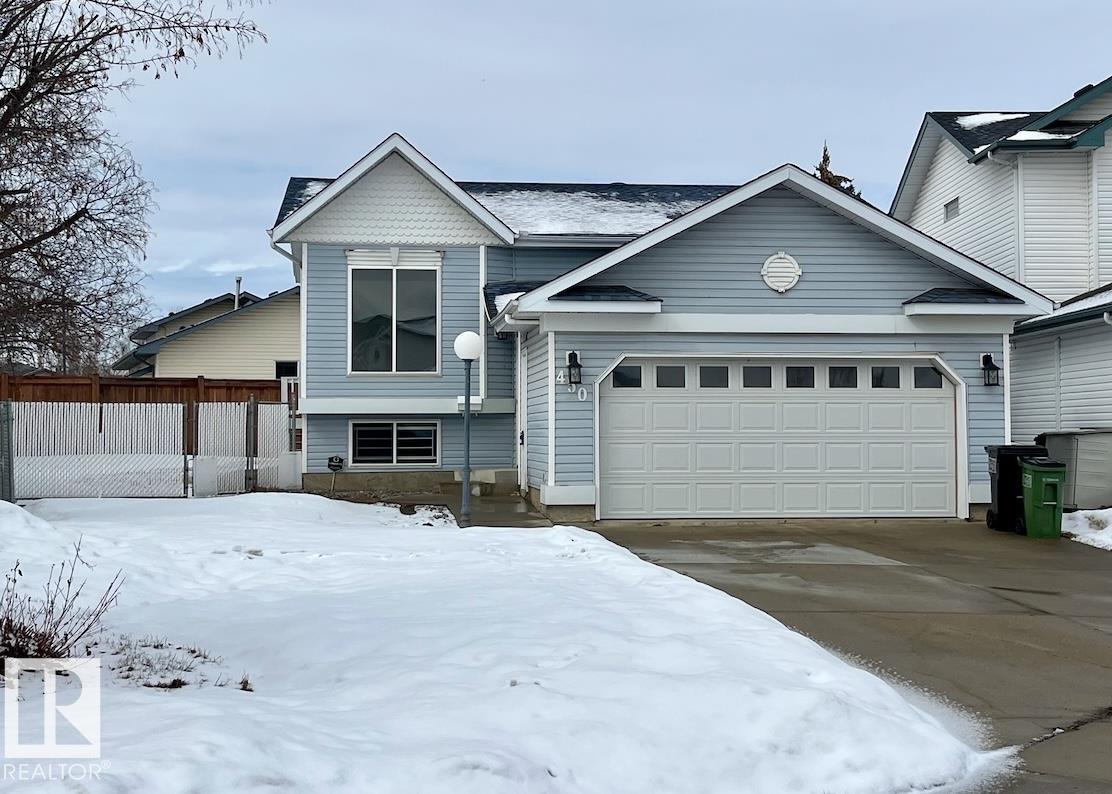 450 BRECKENRIDGE Lane, E4481317, Alberta,