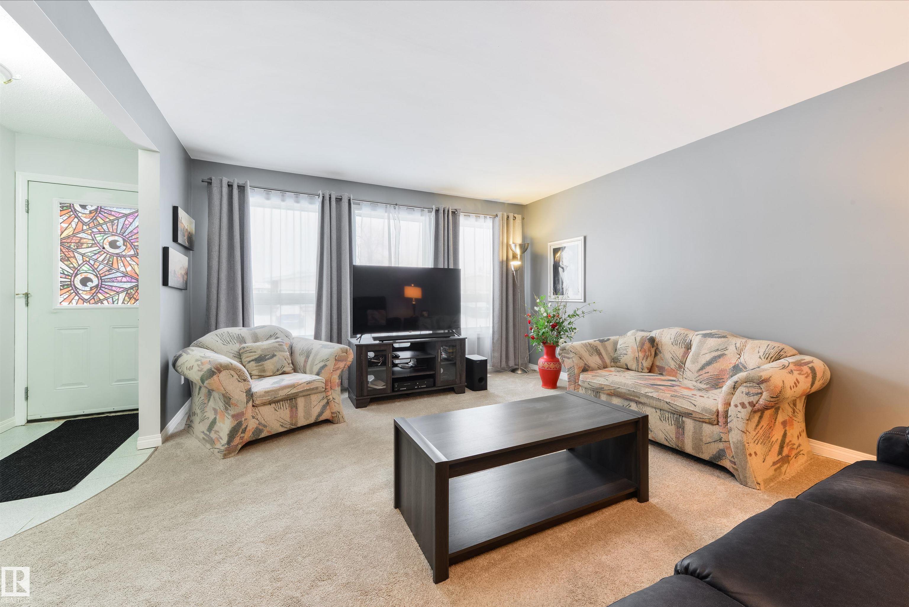 Fourth View of 16020 123 Street, Dunluce, Edmonton, Alberta, T5X 2W5