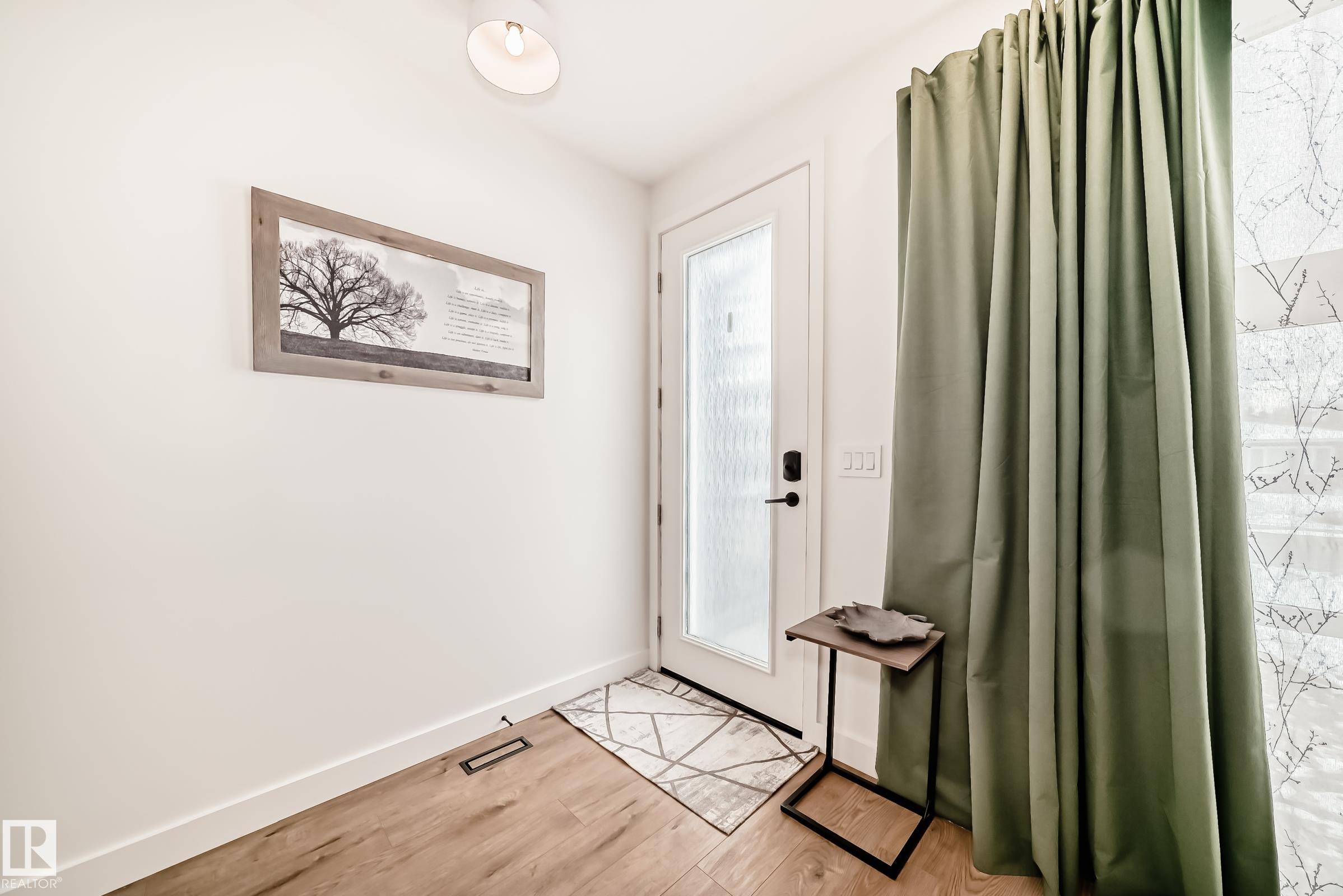 Second View of 10936 117 Street, Queen Mary Park, Edmonton, Alberta, T5H 3N6