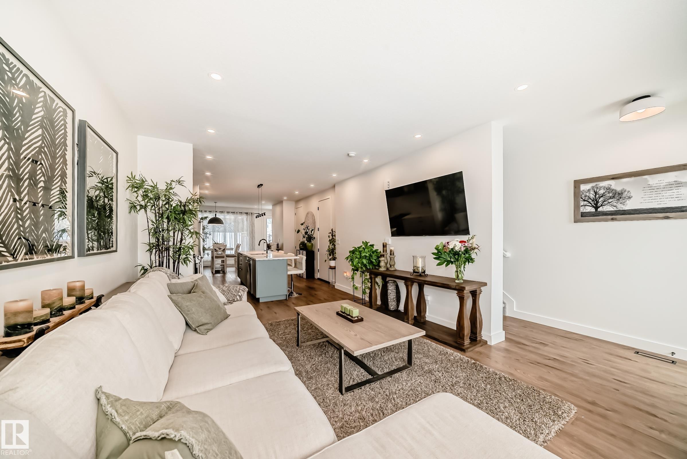 Fifth View of 10936 117 Street, Queen Mary Park, Edmonton, Alberta, T5H 3N6