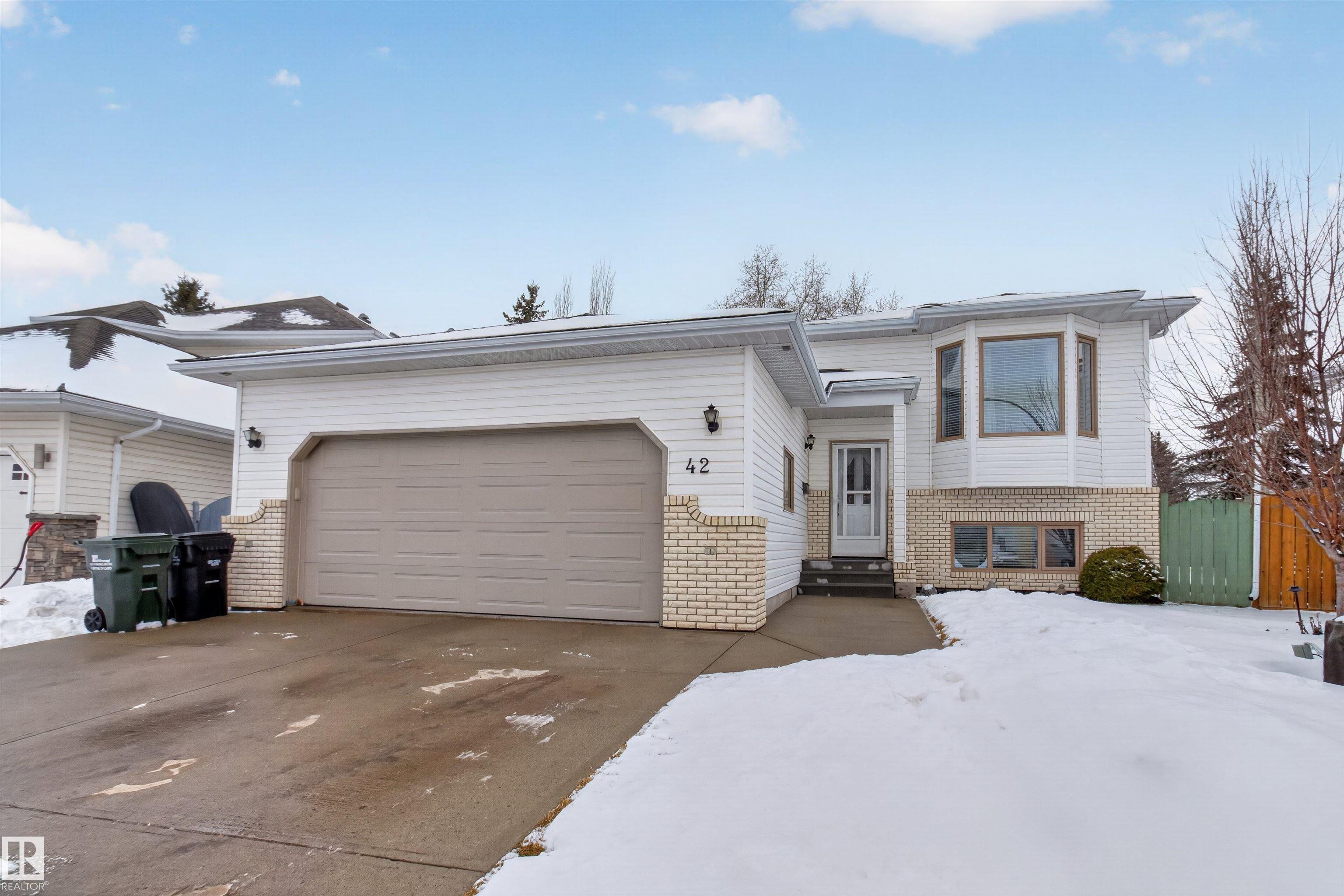 42 CACTUS Way, E4481377, Alberta,