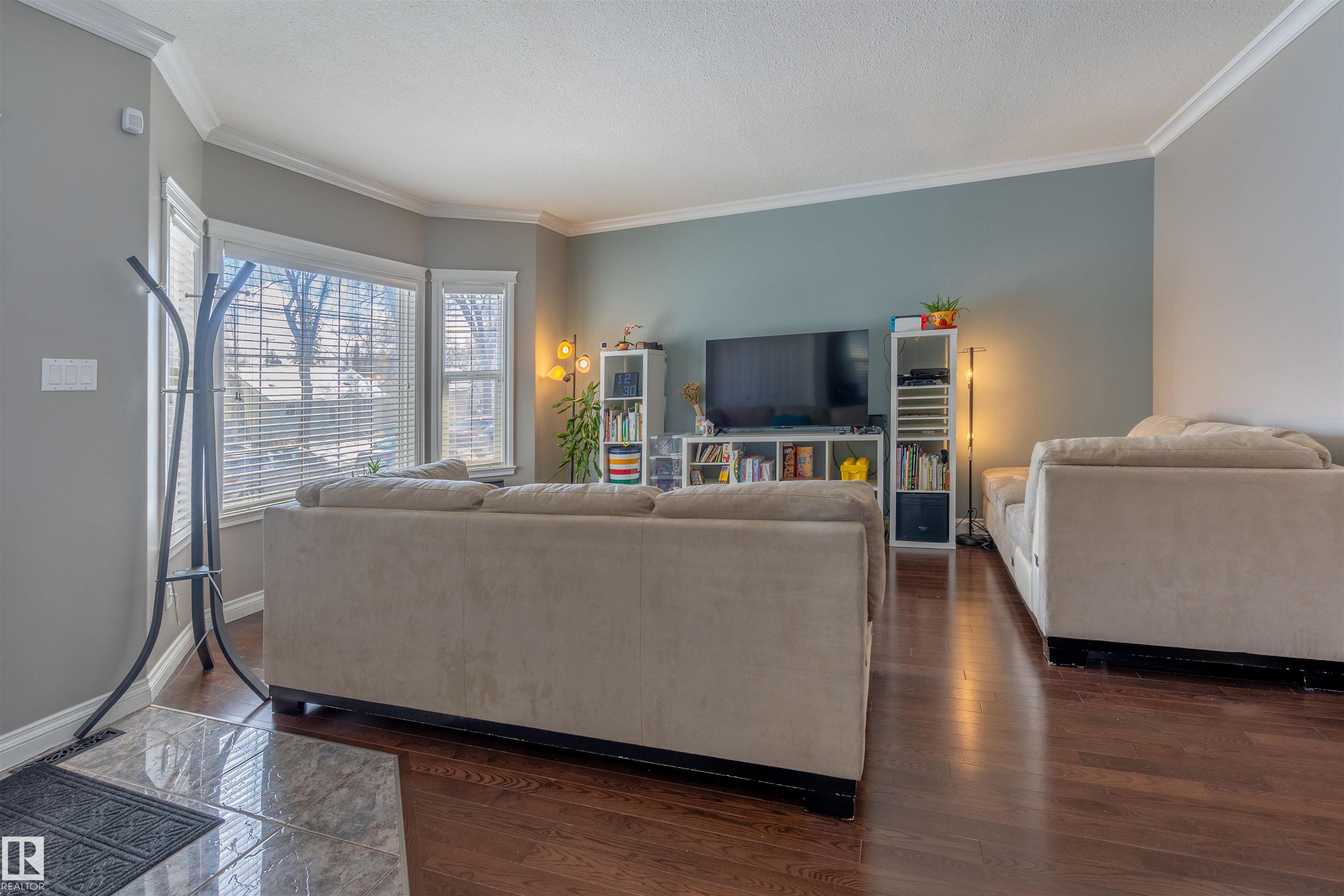 Third View of 12846 122 Street, Calder, Edmonton, Alberta, T5L 0E5