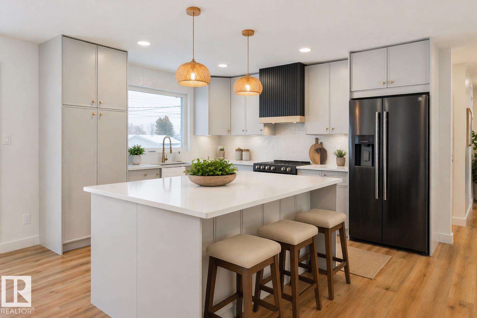 3 LINTHORPE Road, E4481425, Alberta,