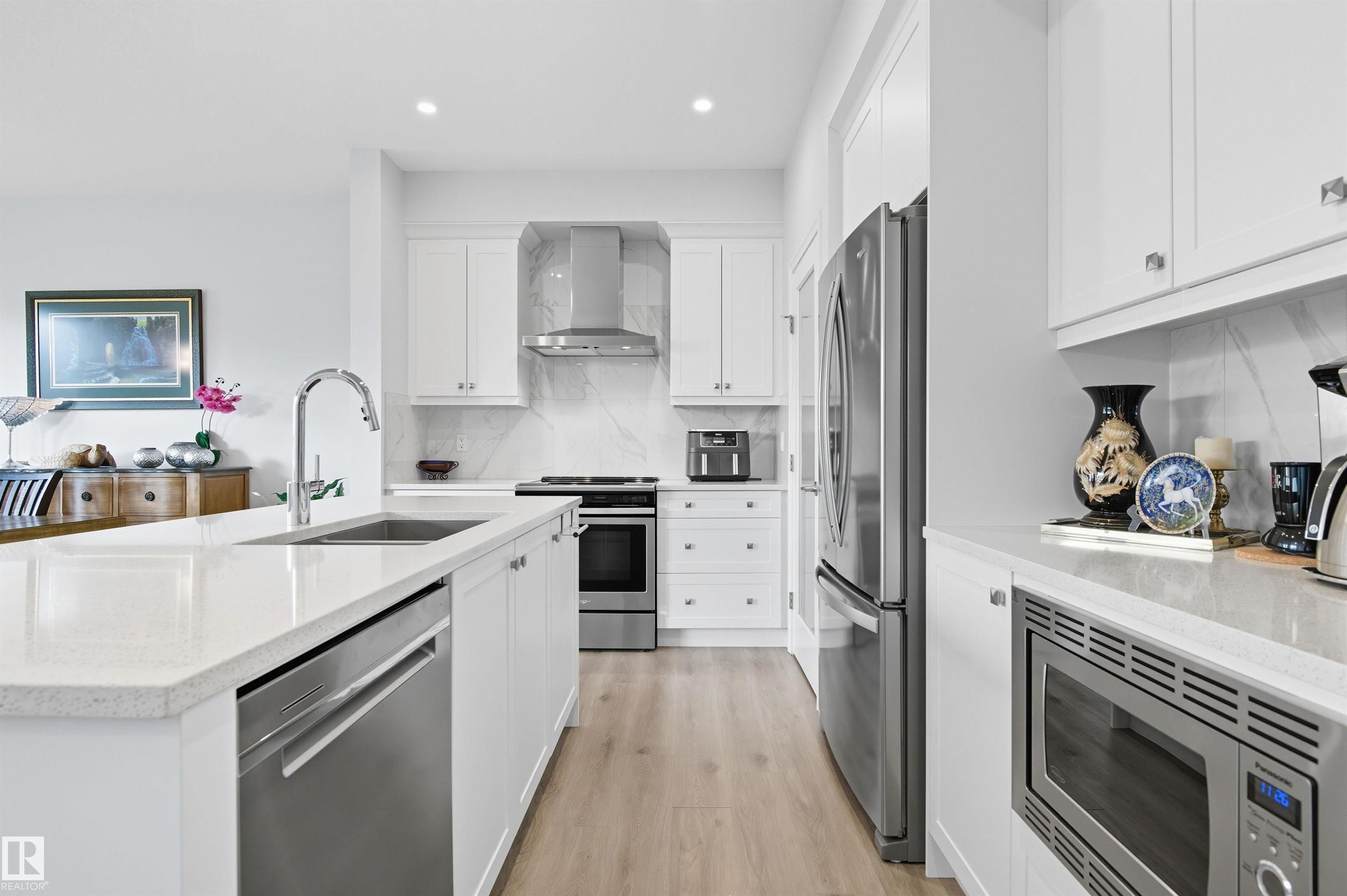 2631 DONAGHEY Crescent, E4481535, Alberta,