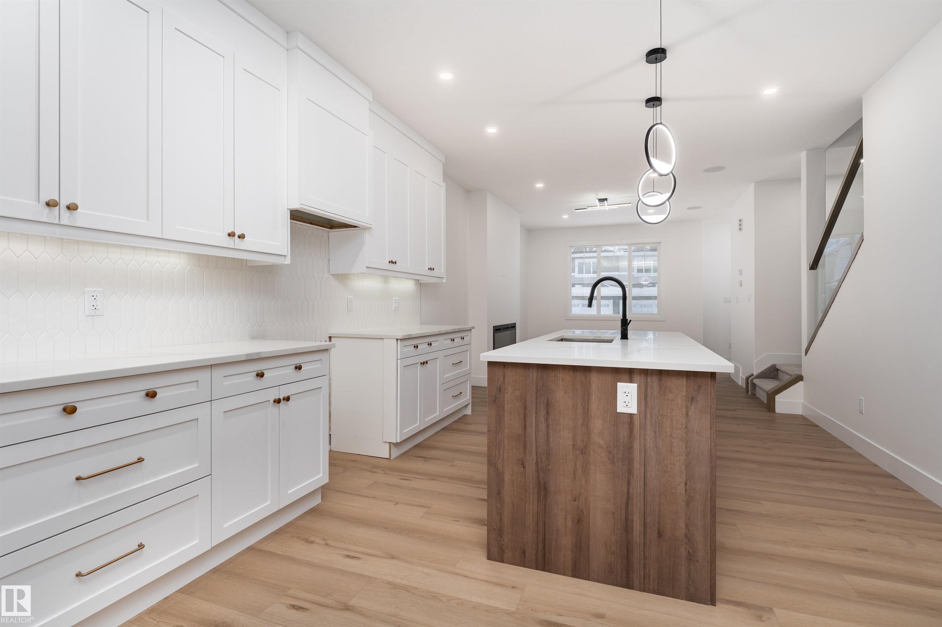 Third View of 3109 MAGPIE Way, Starling, Edmonton, Alberta, T5S 0V3