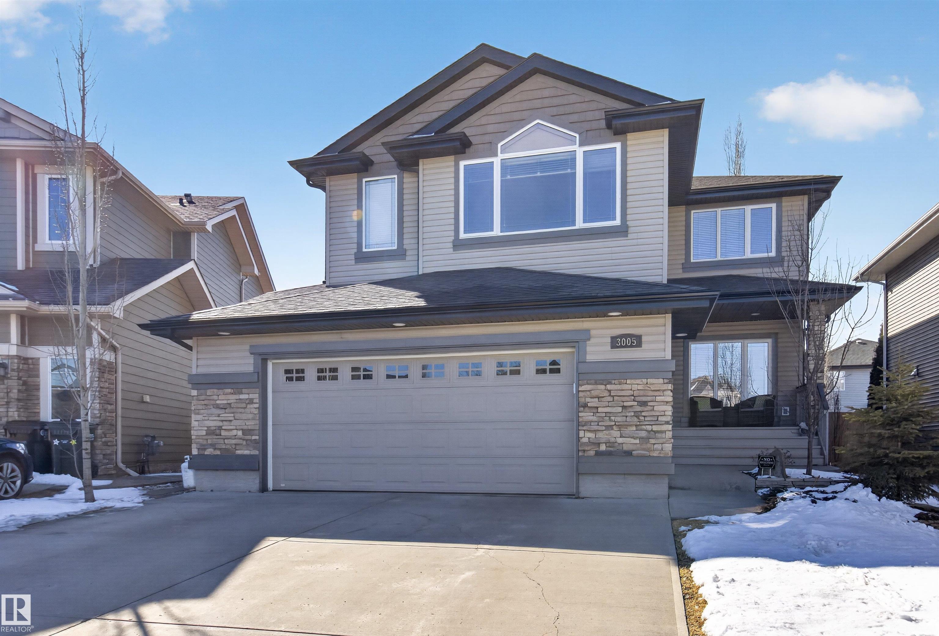 3005 CHRISTOPHER Crest, E4481661, Alberta,