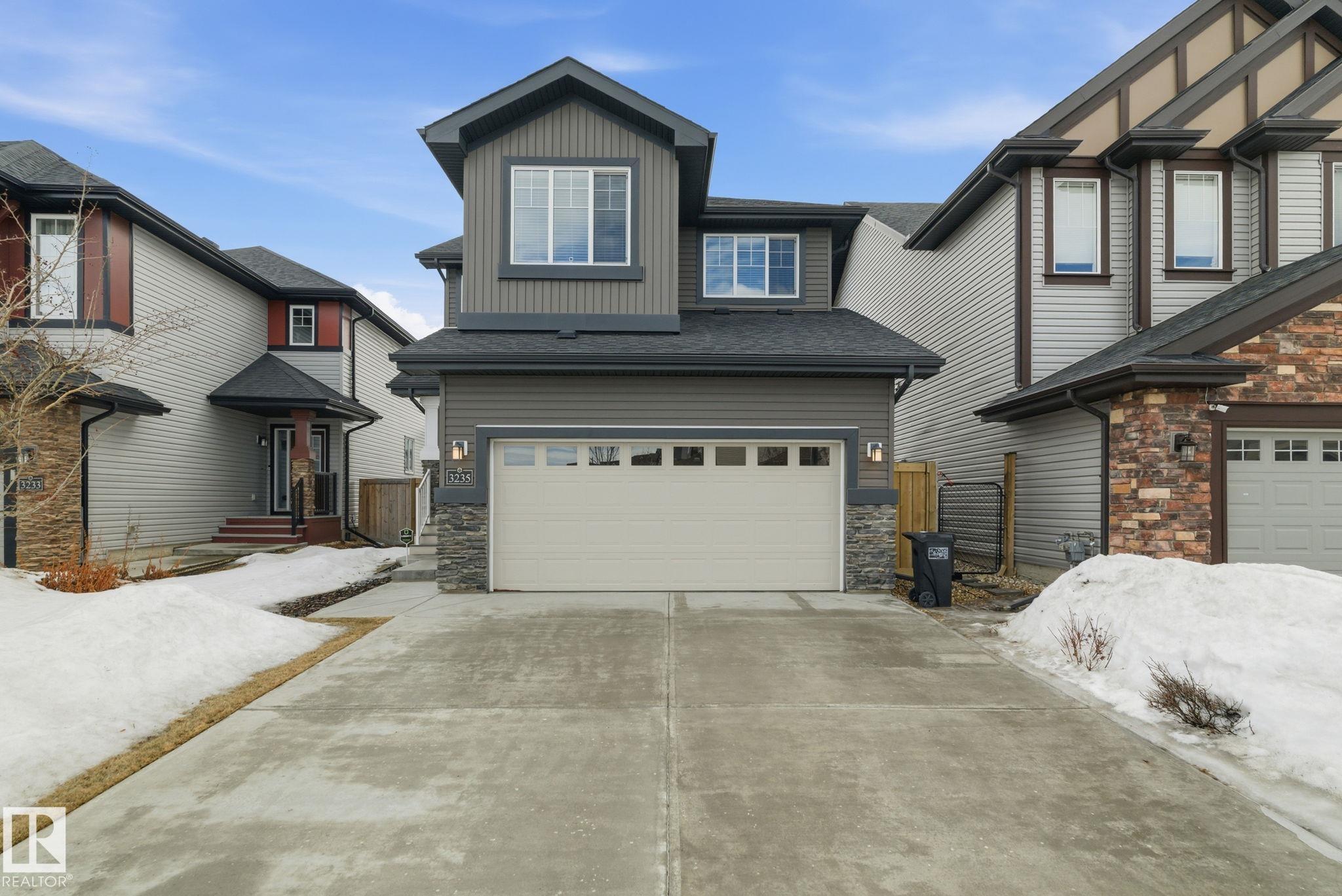 3235 ABBOTT Crescent, E4481667, Alberta,