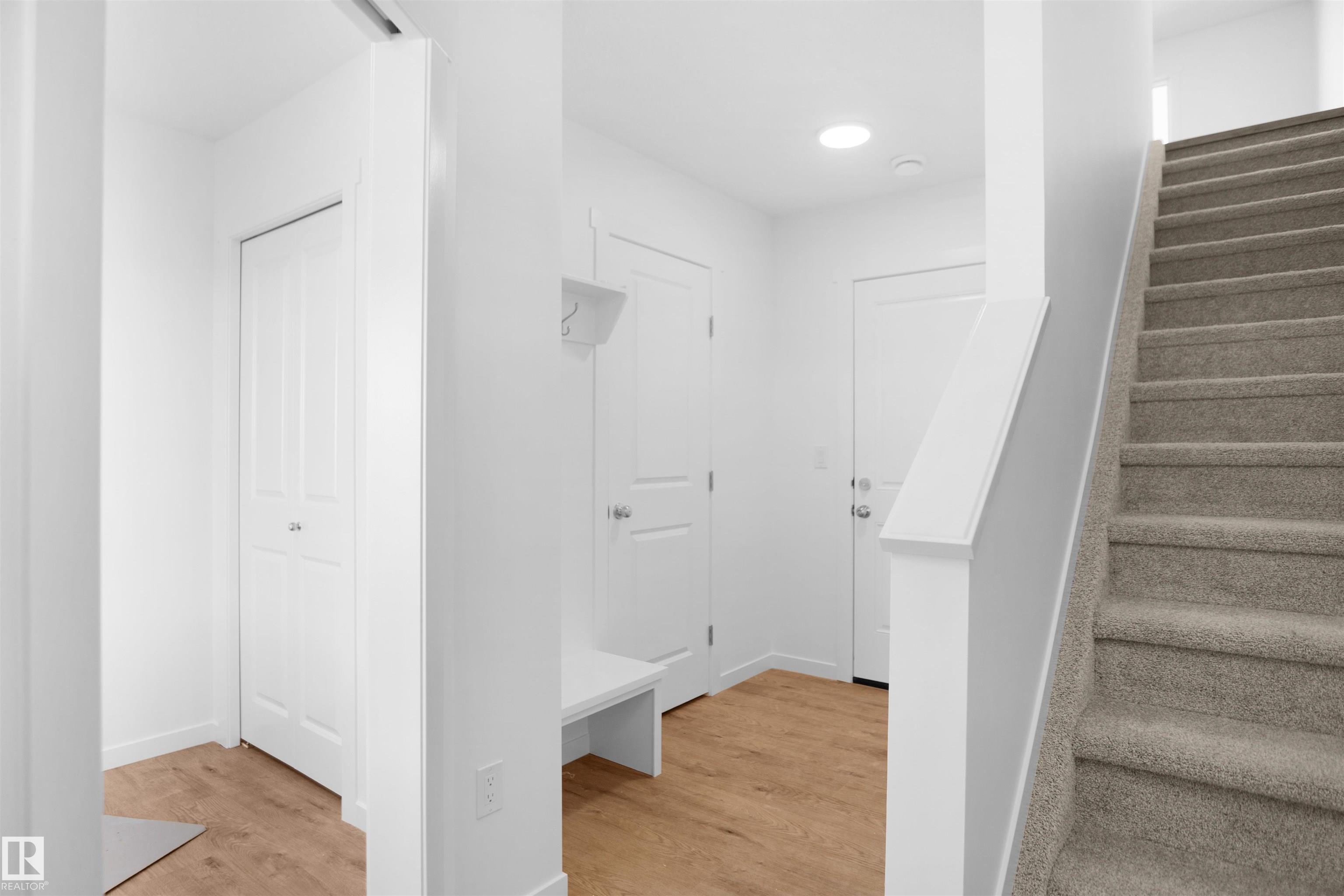 Fourth View of 533 ASTER Drive, Aster, Edmonton, Alberta, T6T 2N8