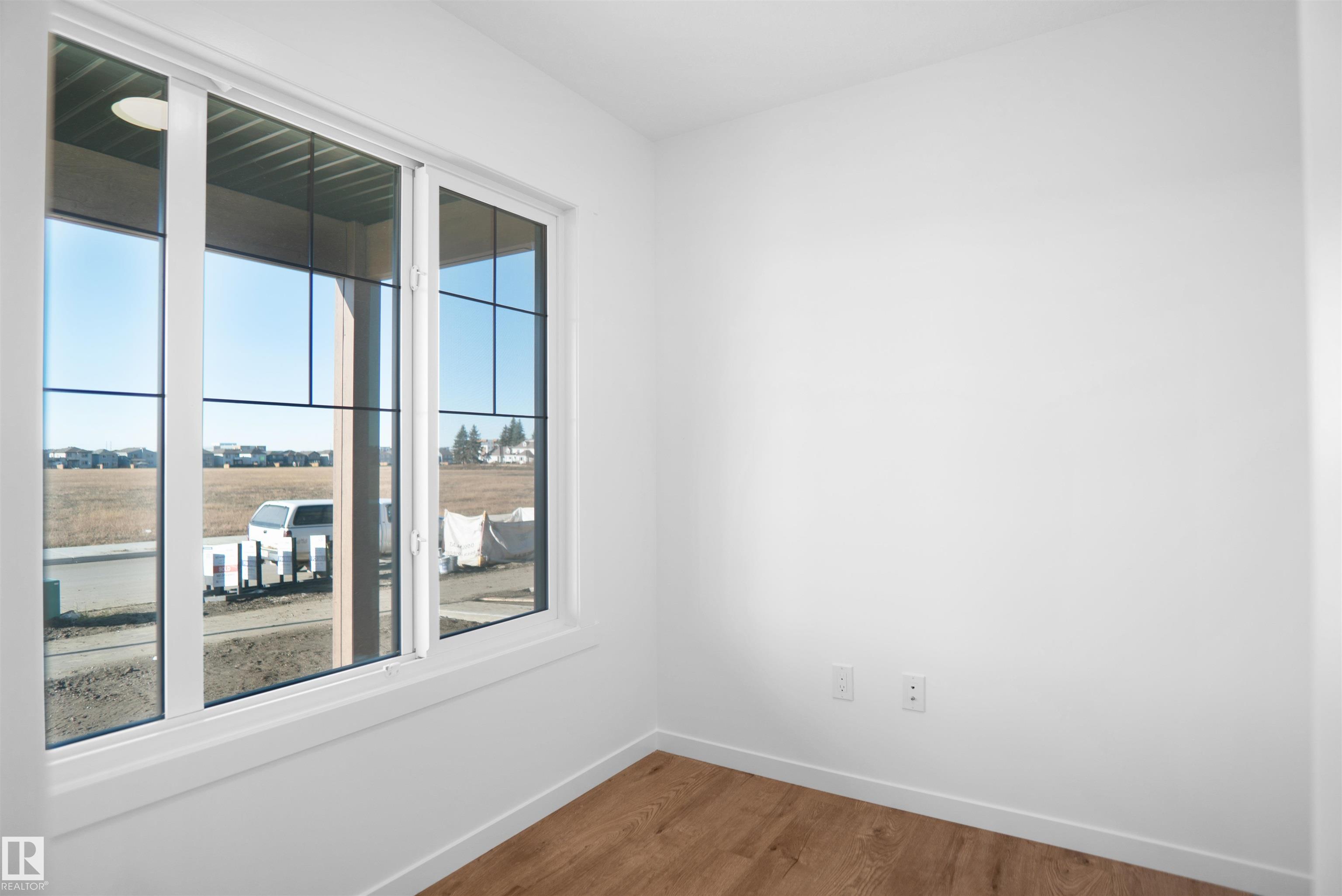 Fifth View of 533 ASTER Drive, Aster, Edmonton, Alberta, T6T 2N8