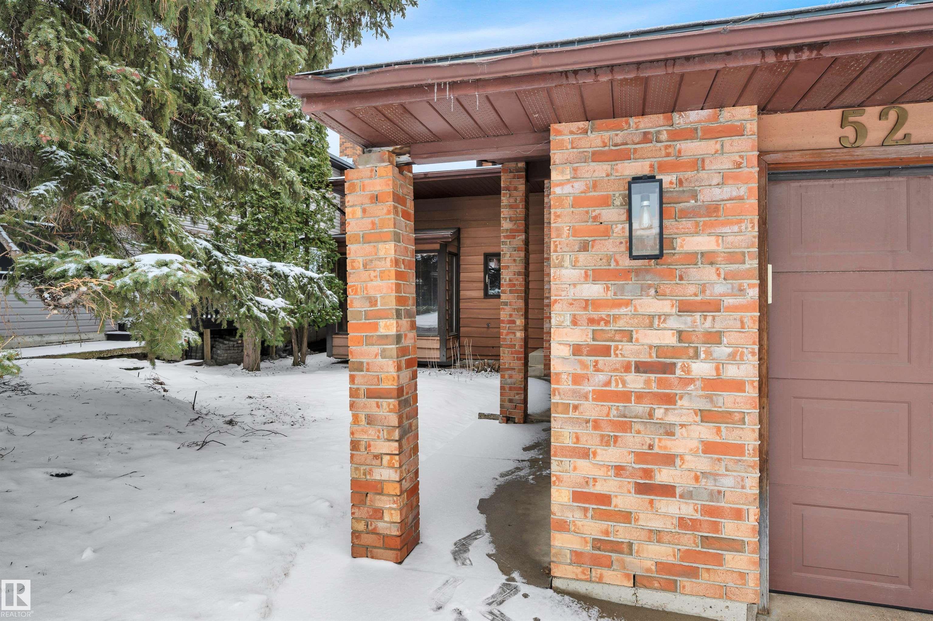 Third View of 52 WOODSTOCK Drive, Woodbridge Farms, Sherwood Park, Alberta, T8A 4C3