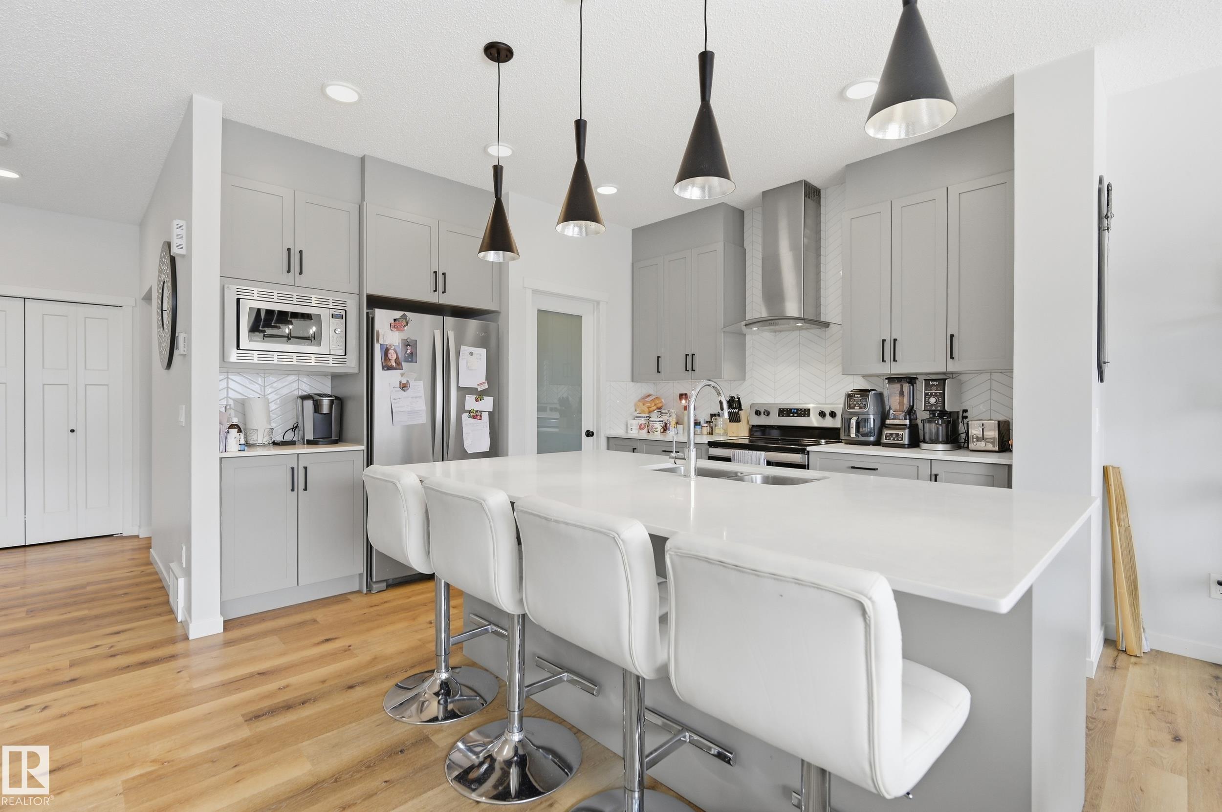 Fifth View of 9235 223 Street, Secord, Edmonton, Alberta, T5T 7M1