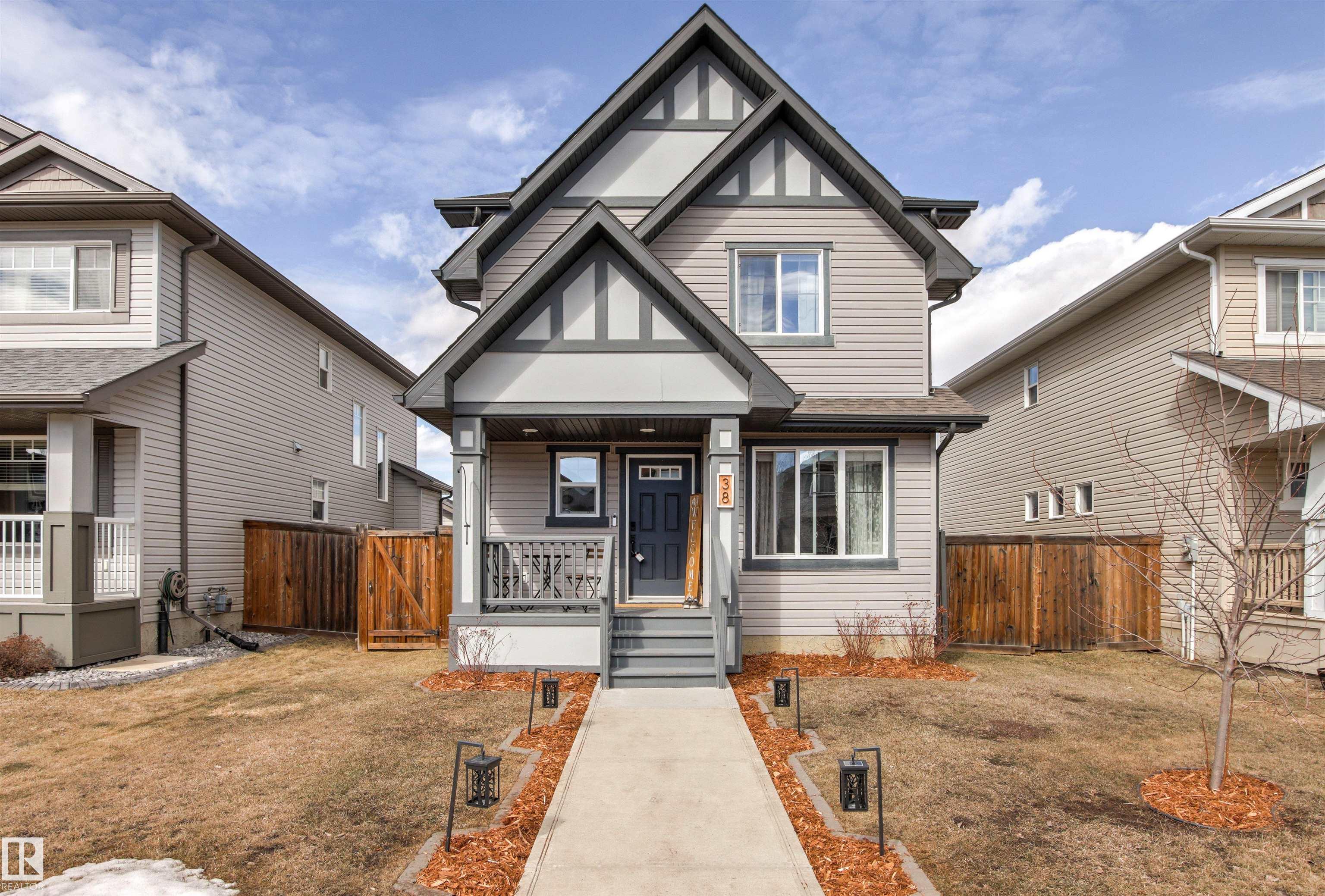 38 HEWITT Circle, E4481776, Alberta,