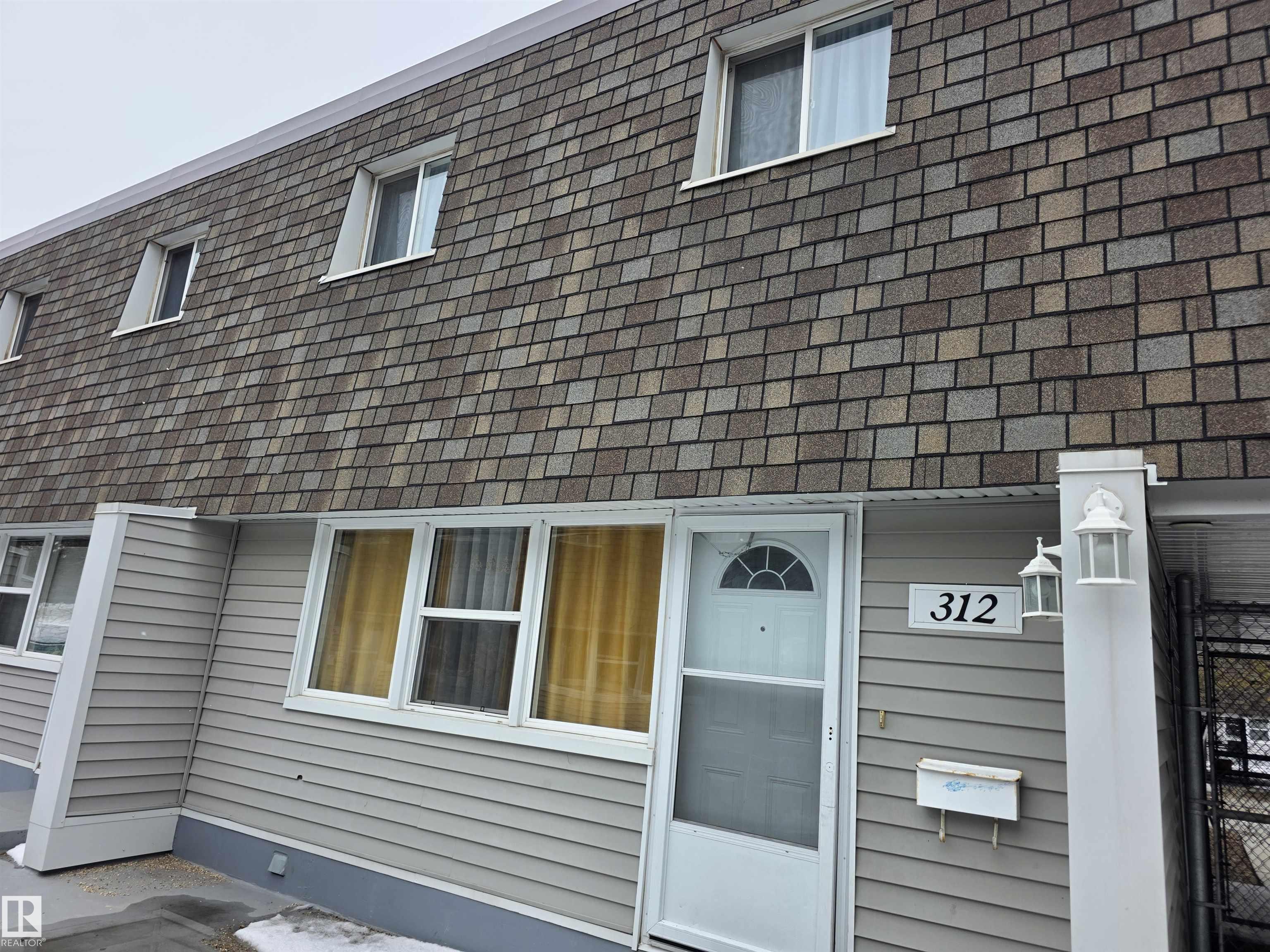 312 VILLAGE ON THE GREEN Green, E4481811, Alberta,