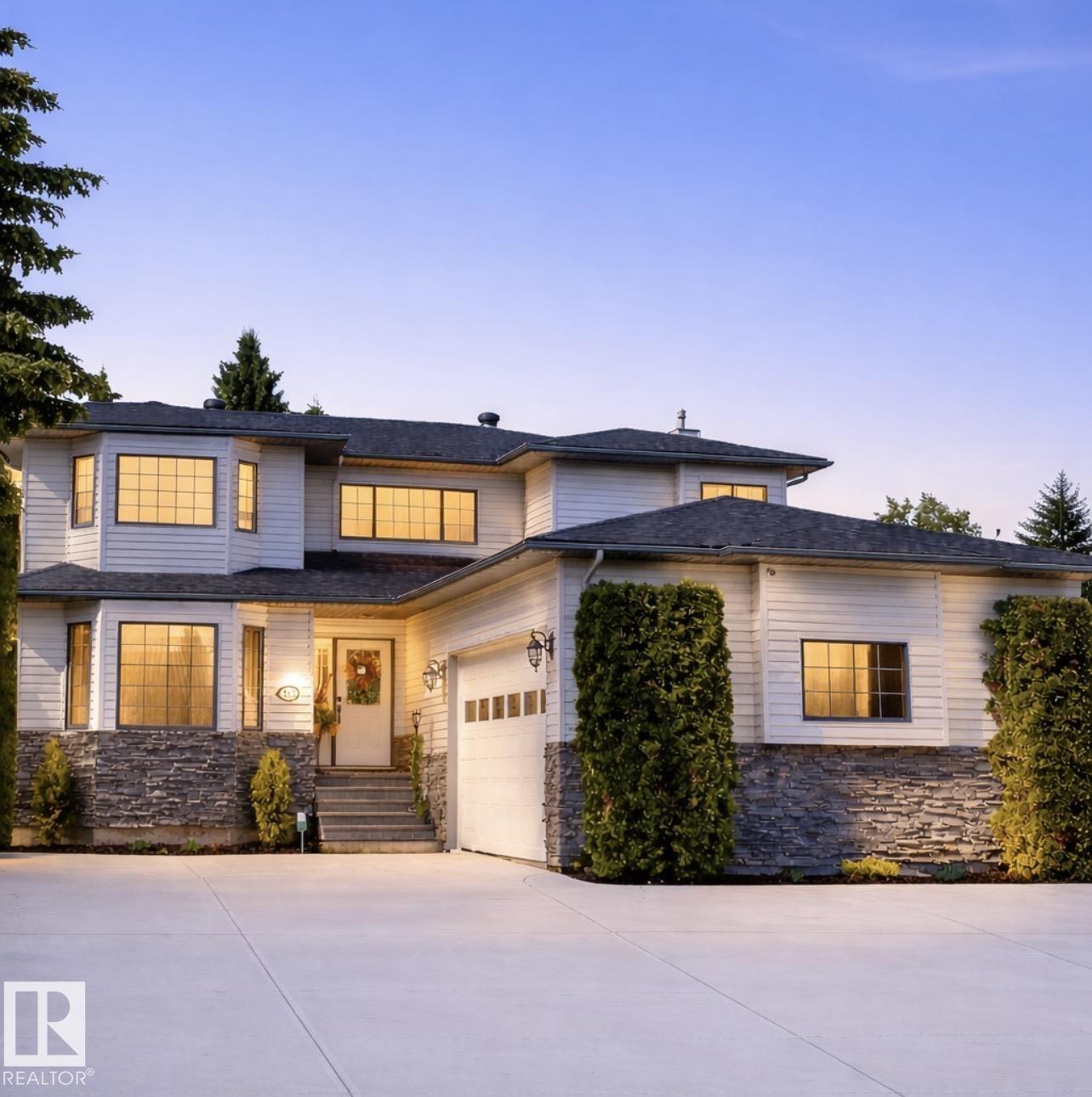 223 BIRCH Avenue, E4481813, Alberta,