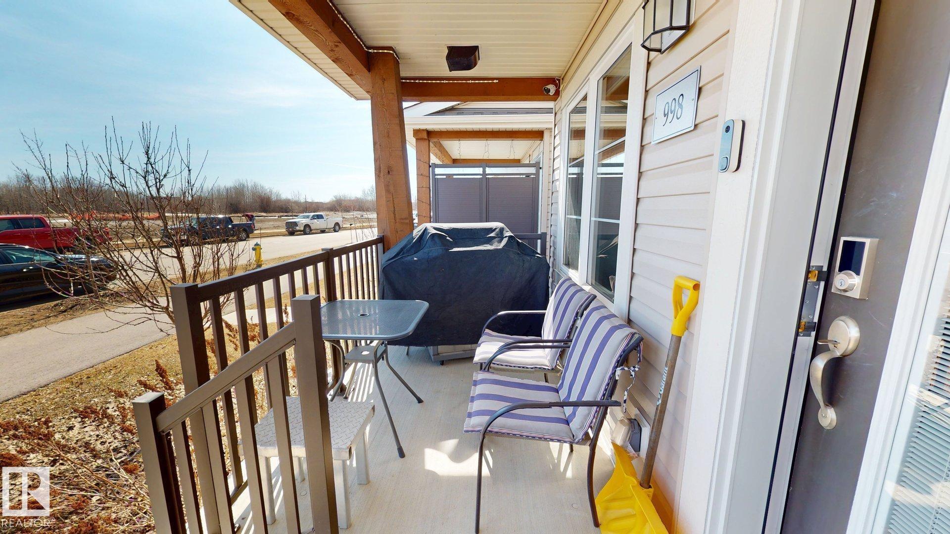 Second View of 998 STILLWATER Boulevard, Stillwater, Edmonton, Alberta, T6M 1M8