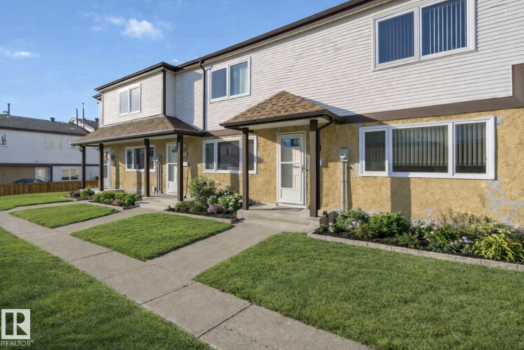 Second View of 8 14511 52 Street, Casselman, Edmonton, Alberta, T5A 4M6