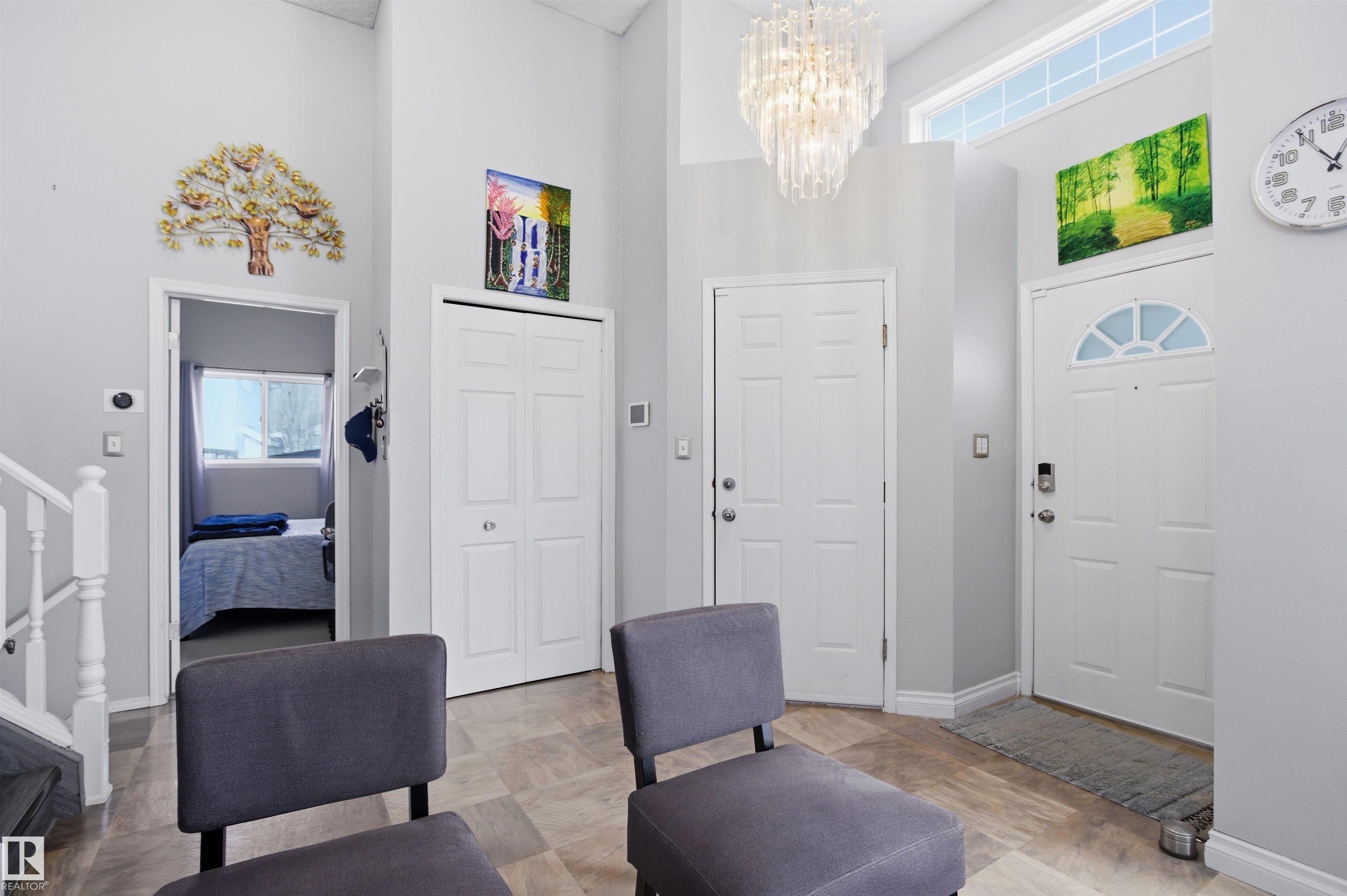 Fifth View of 3940 33 Street, Larkspur, Edmonton, Alberta, T6T 1J7