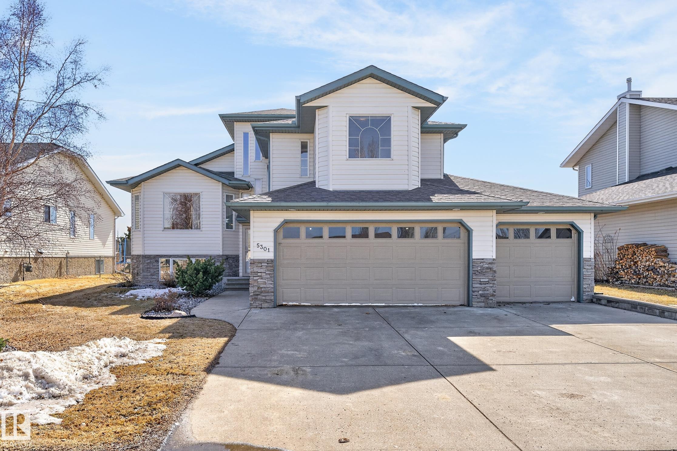 5301 40 Avenue, E4482330, Alberta,