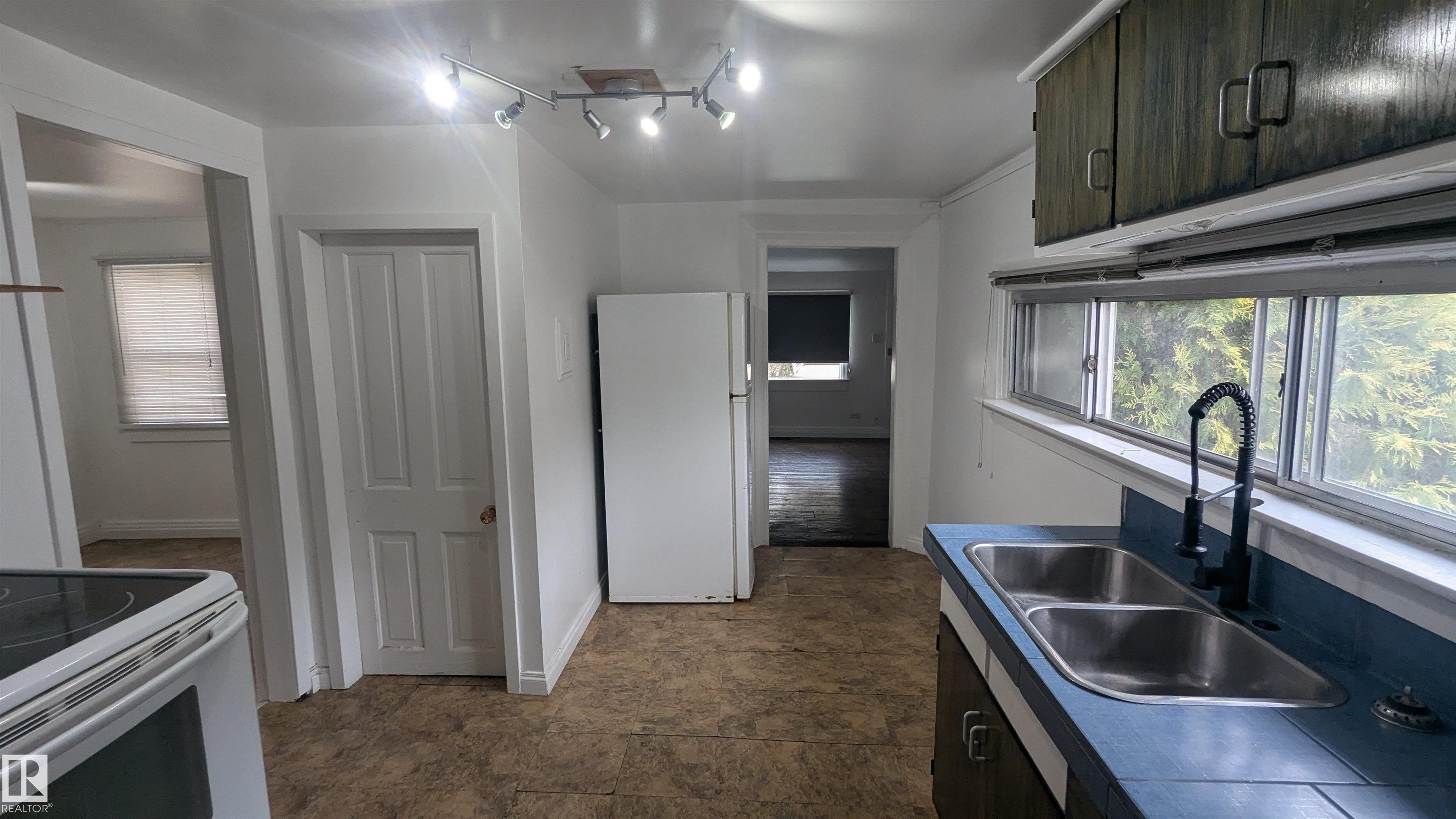 Third View of 4410 48a Street, Vegreville, Vegreville, Alberta, T9C 1A8