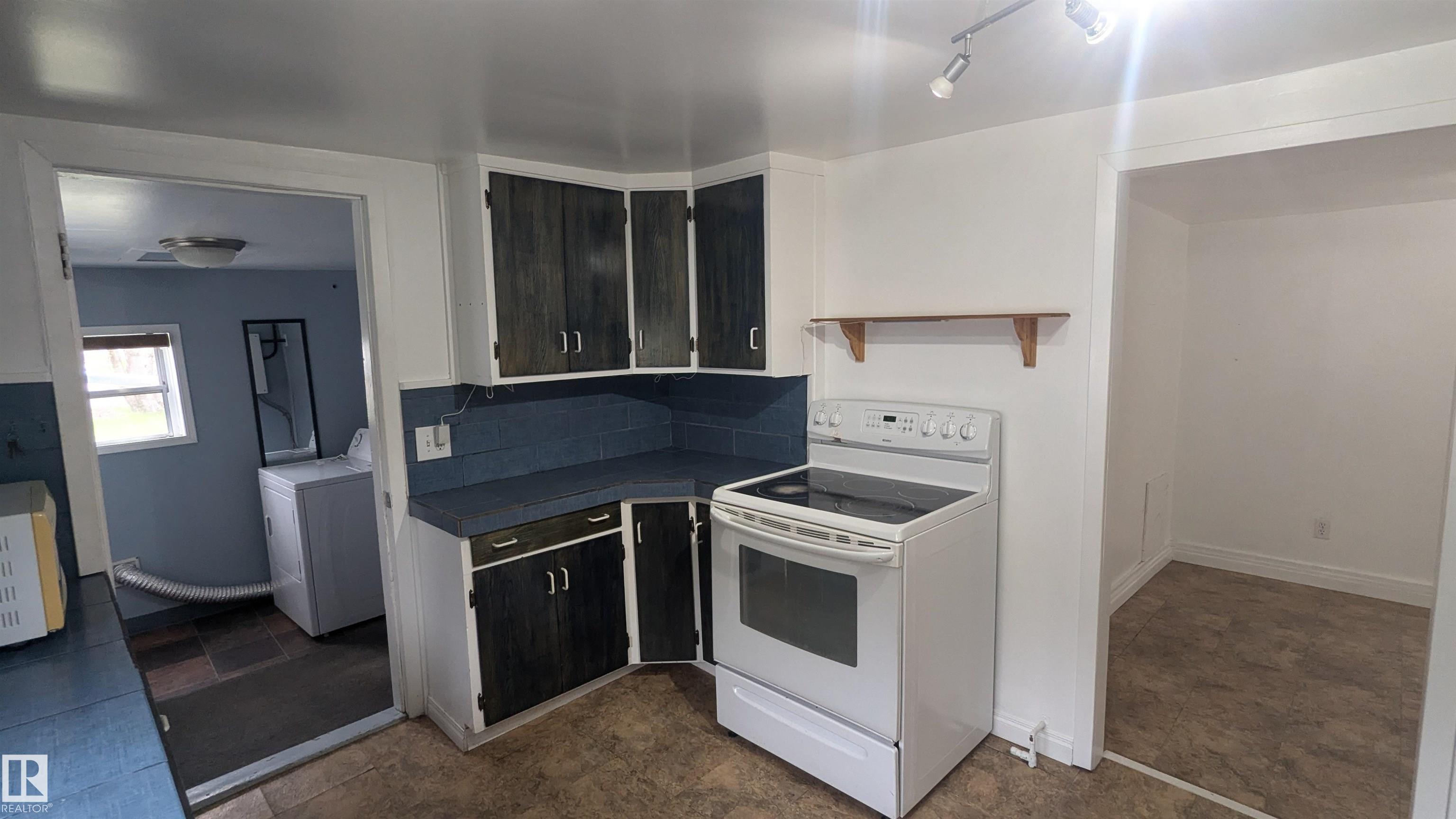 Fourth View of 4410 48a Street, Vegreville, Vegreville, Alberta, T9C 1A8