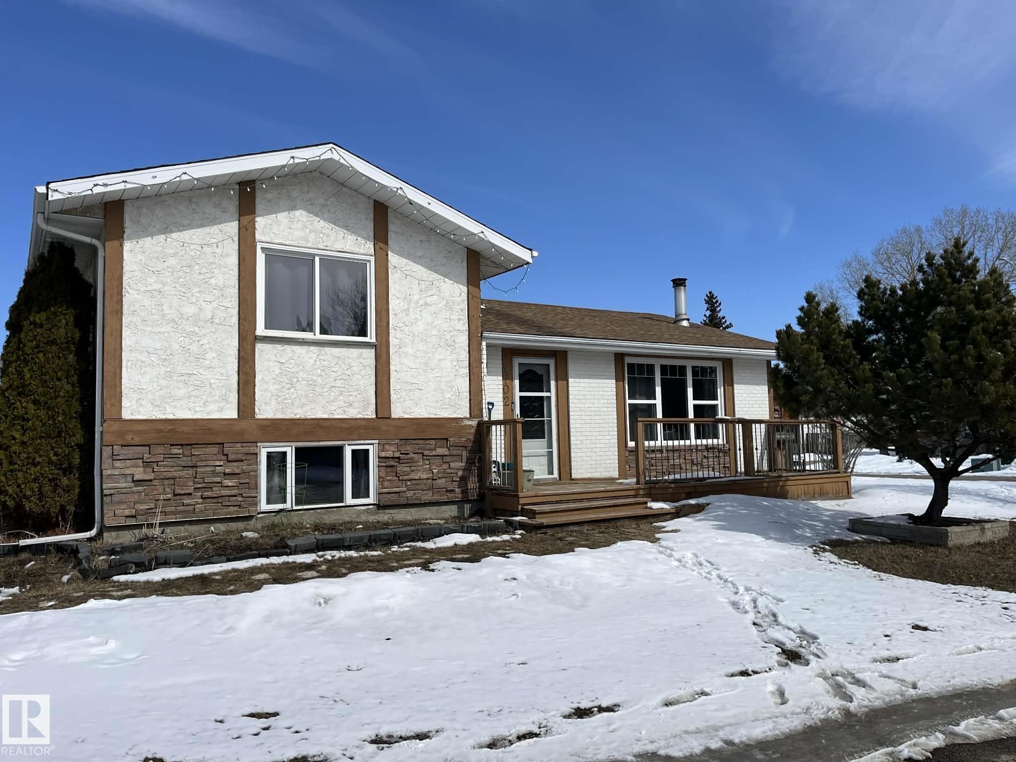 9702 95 Avenue, E4482350, Alberta,
