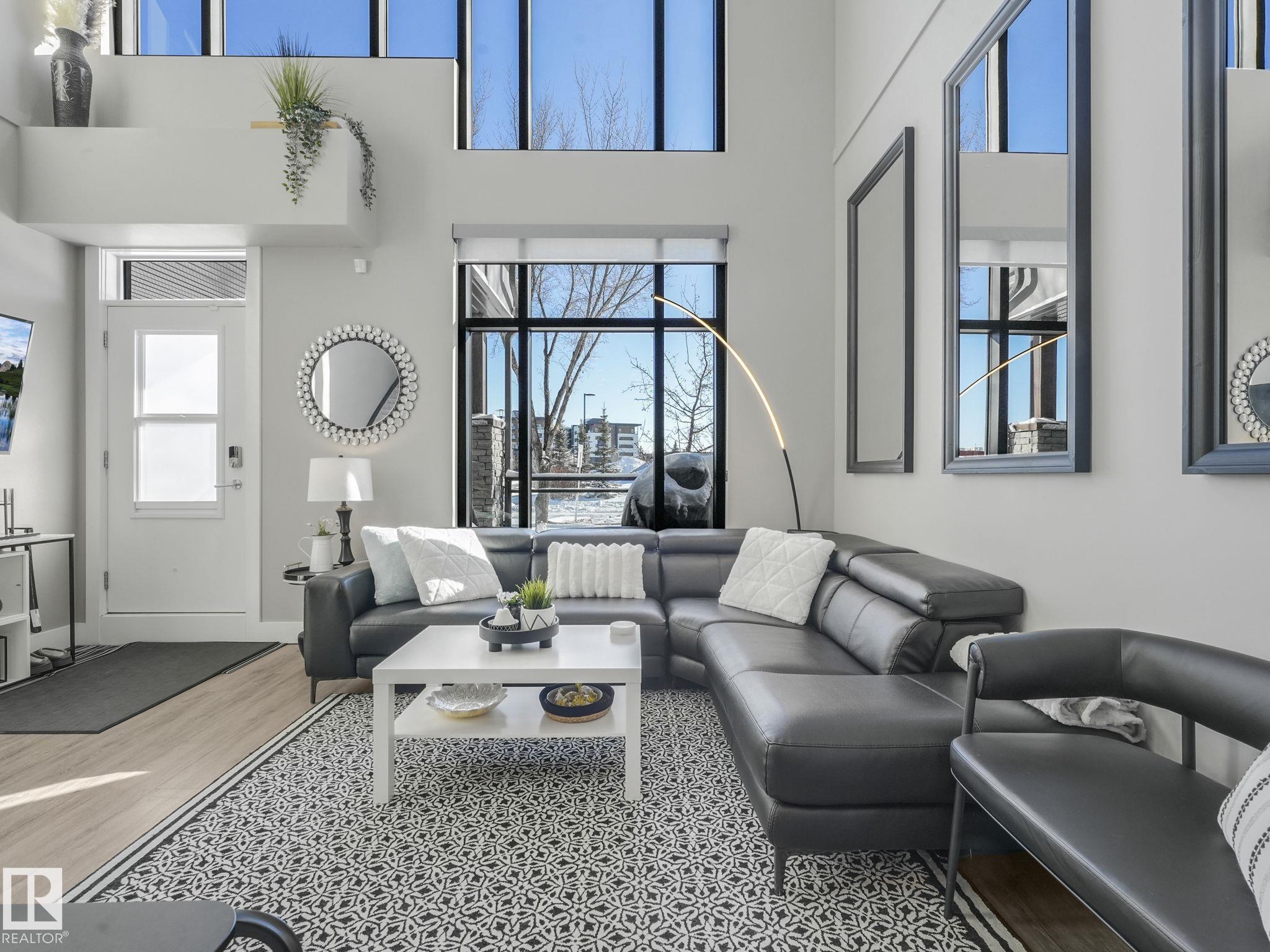 127 524 GRIESBACH Parade, E4482357, Alberta,