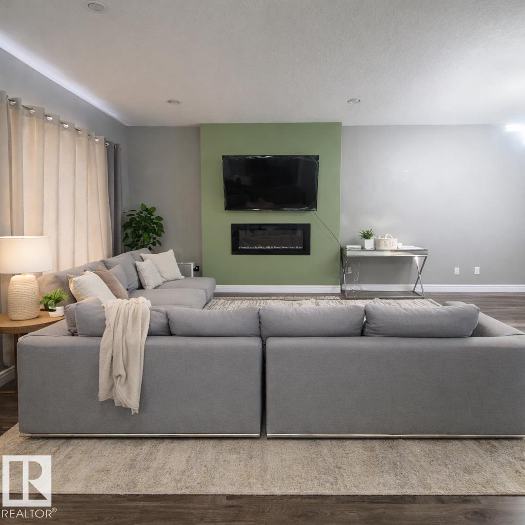 Fourth View of 11903 37 Street, Beacon Heights, Edmonton, Alberta, T5W 4Y8