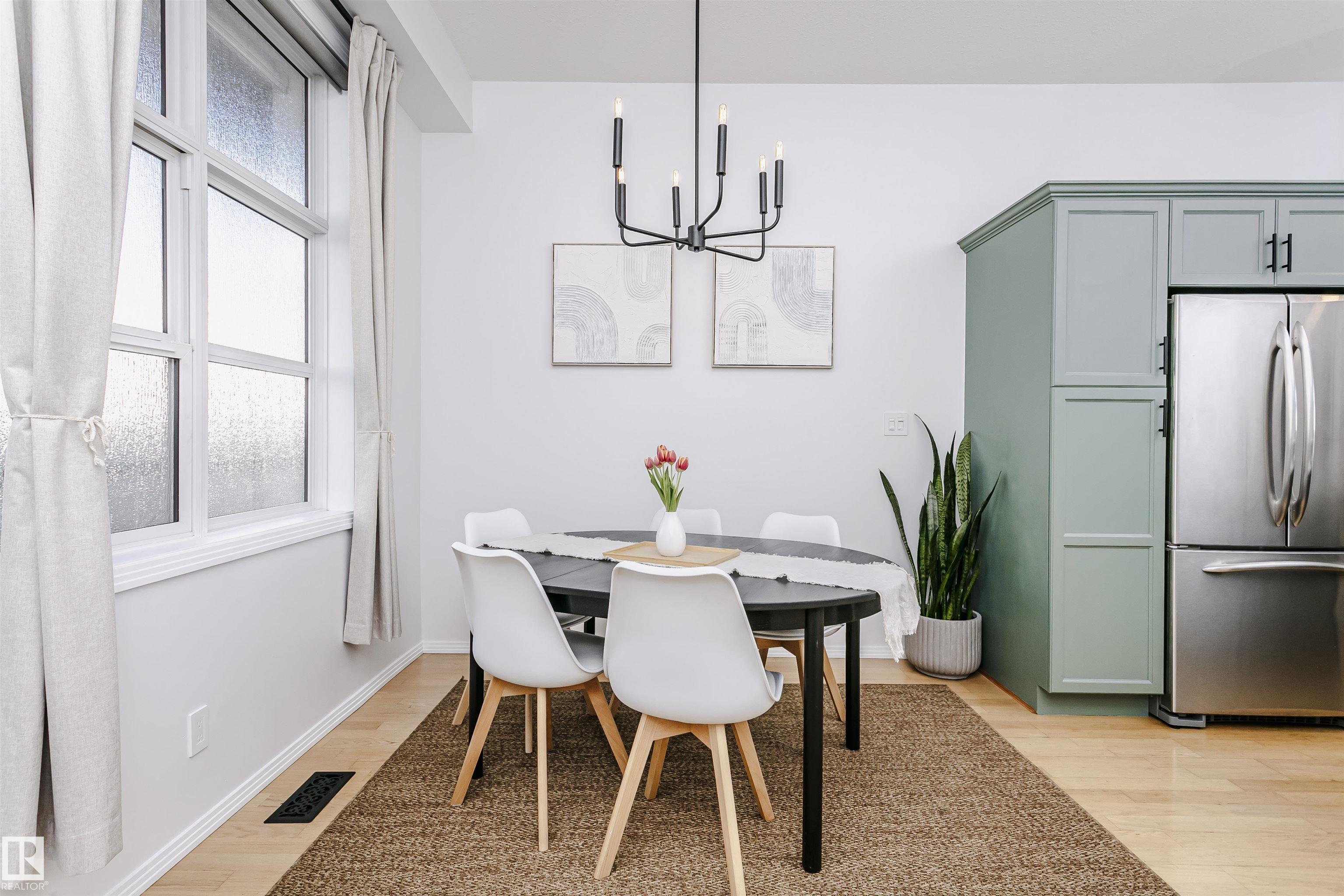 Fourth View of 503 9503 101 Avenue, Riverdale, Edmonton, Alberta, T5H 4R1