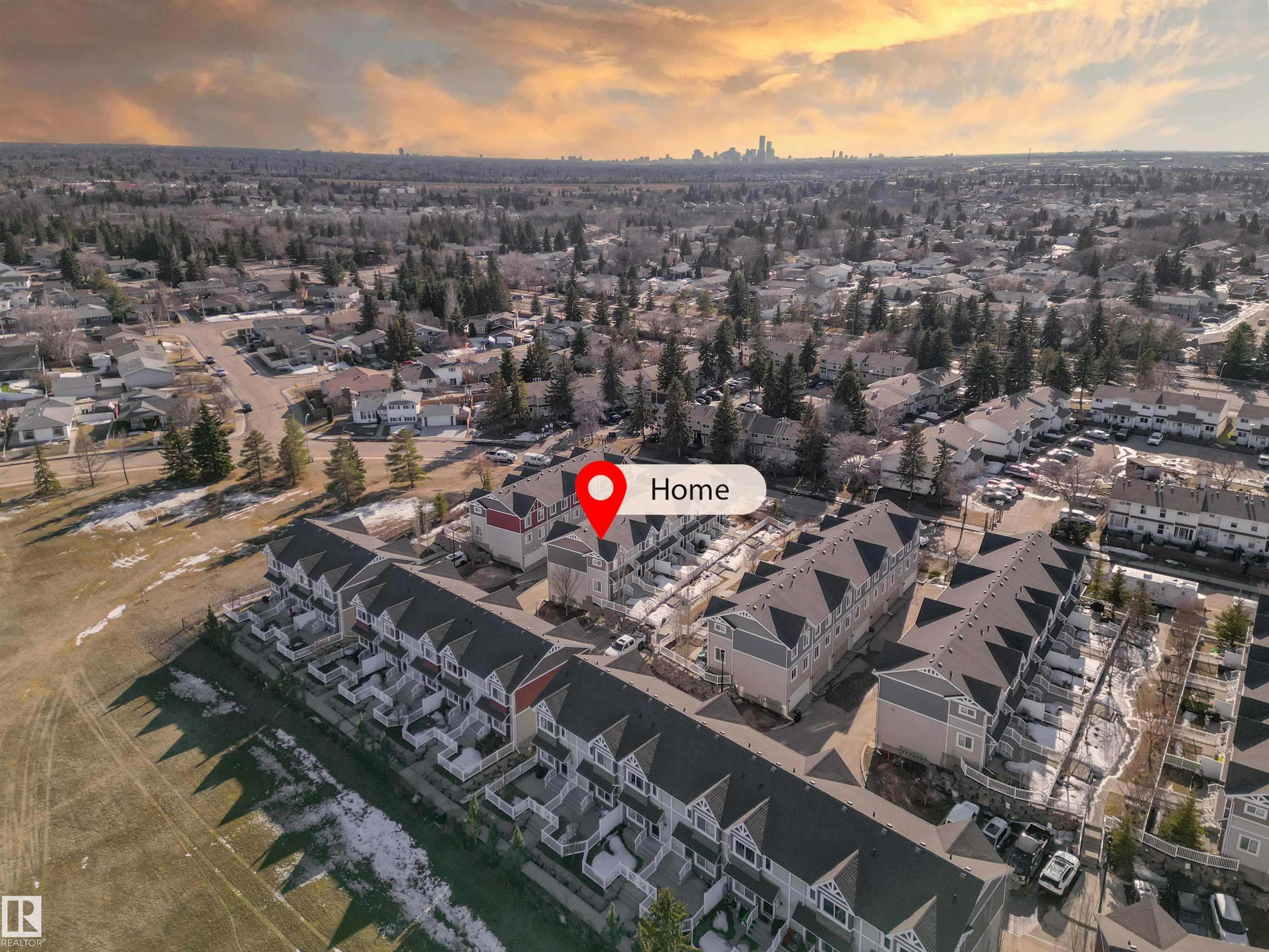 Second View of 57 415 CLAREVIEW Road, Kernohan, Edmonton, Alberta, T5A 0Z6