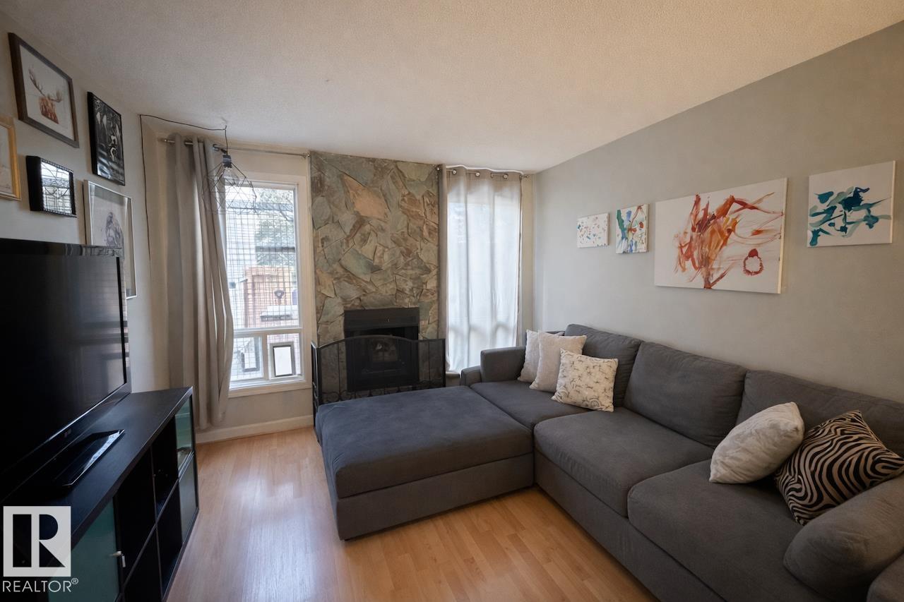 Fourth View of 18607 66 Avenue NW, Ormsby Place, Edmonton, Alberta, T5T 2M3