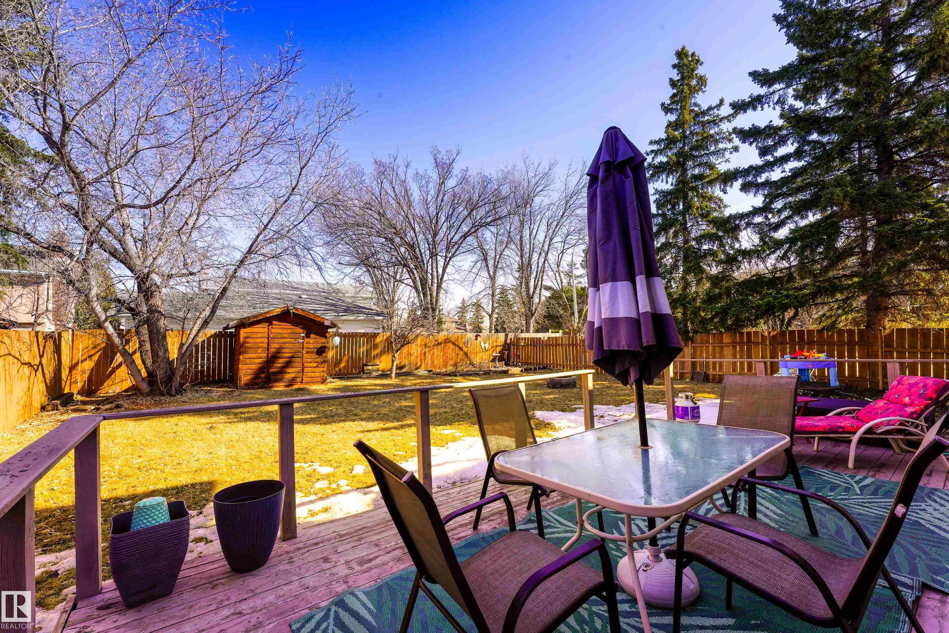 Fourth View of 2704 124 Street, Blue Quill Estates, Edmonton, Alberta, T6J 4G4