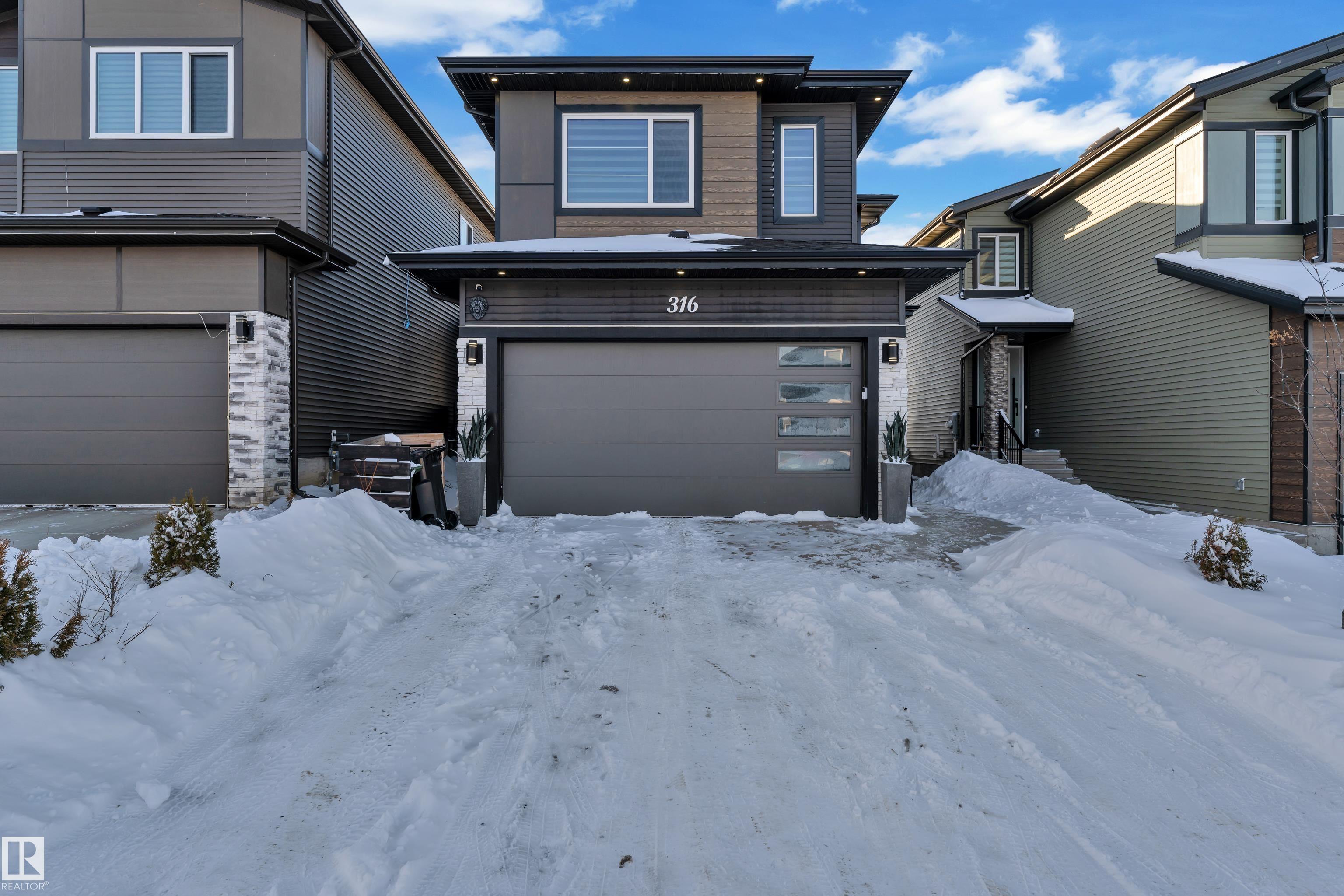 316 42 Street, E4482473, Alberta,