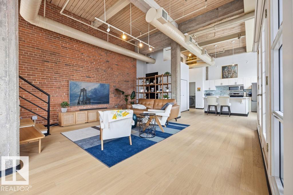 Fourth View of 301 10330 104 Street, Downtown (Edmonton), Edmonton, Alberta, T5J 1C2