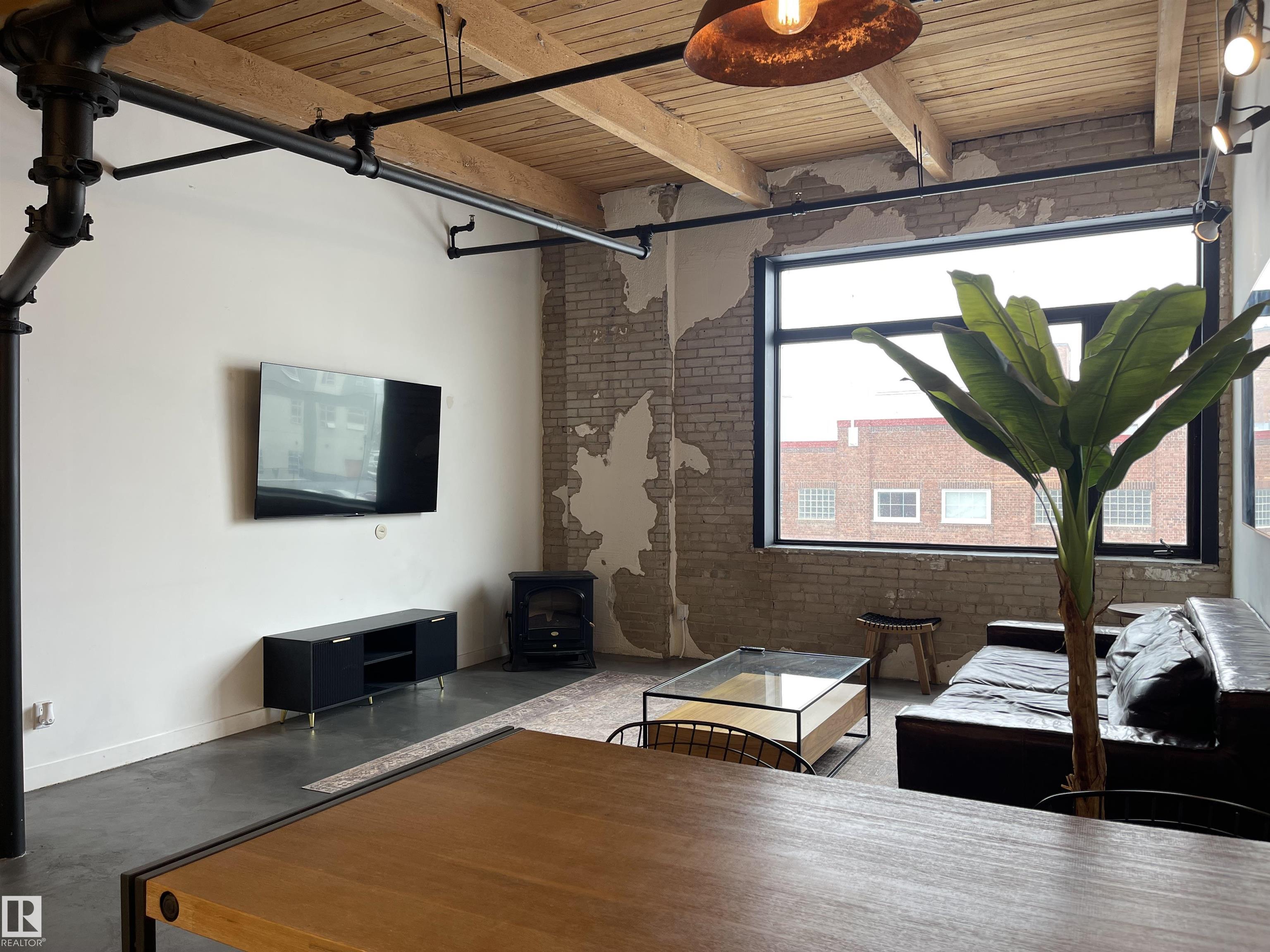 Third View of 212 10309 107 Street, Downtown (Edmonton), Edmonton, Alberta, T5J 1K3