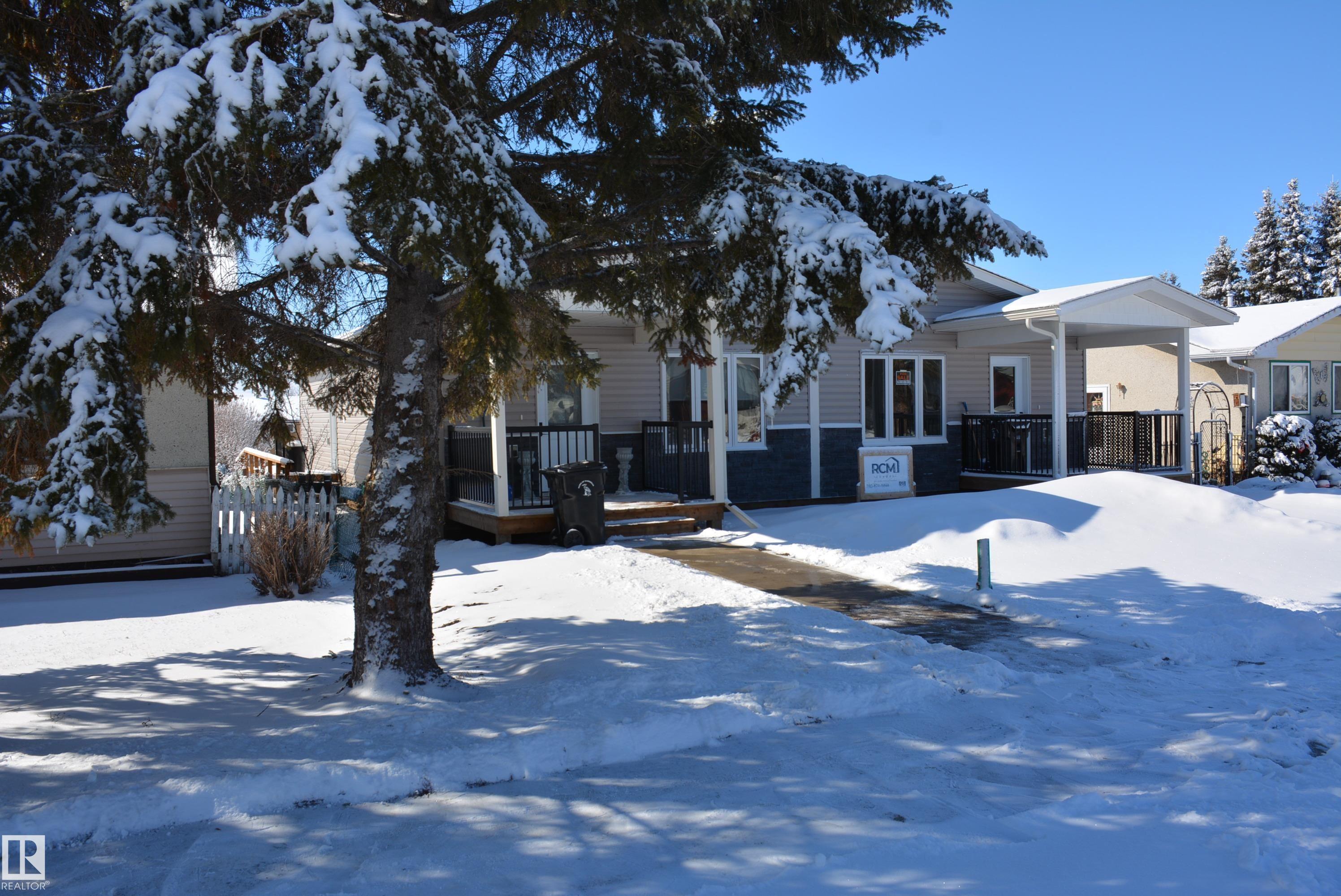 B 4313 54 Avenue, E4482807, Alberta,