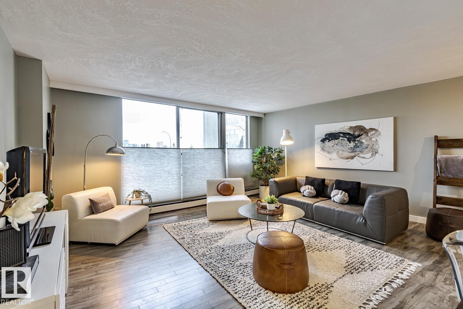 Second View of 105 10883 Saskatchewan Drive, Garneau, Edmonton, Alberta, T6E 4S6