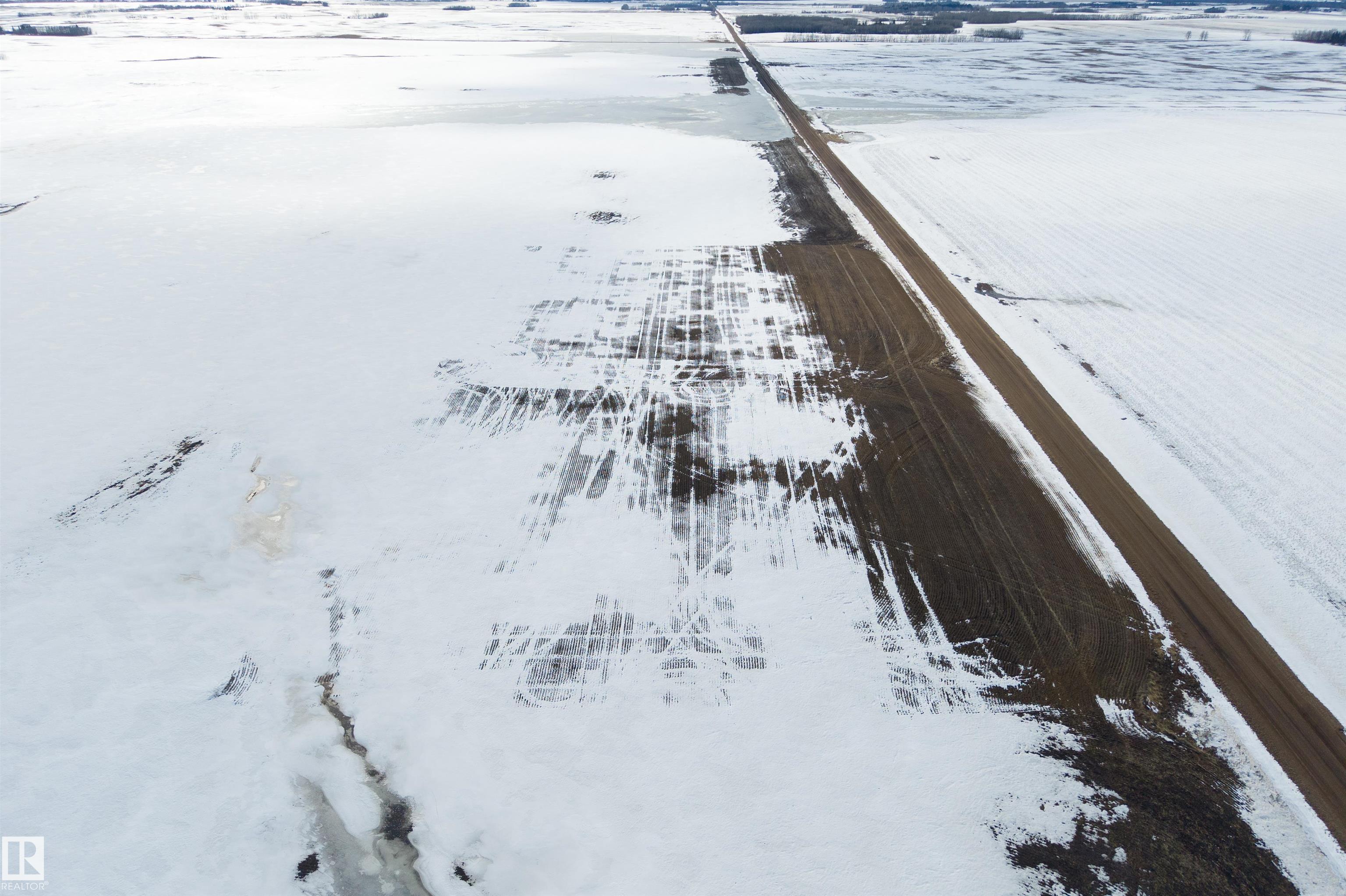 Fourth View of Rge Rd 261 Twp Rd 570, None, Rural Sturgeon County, Alberta, T8R 1P5