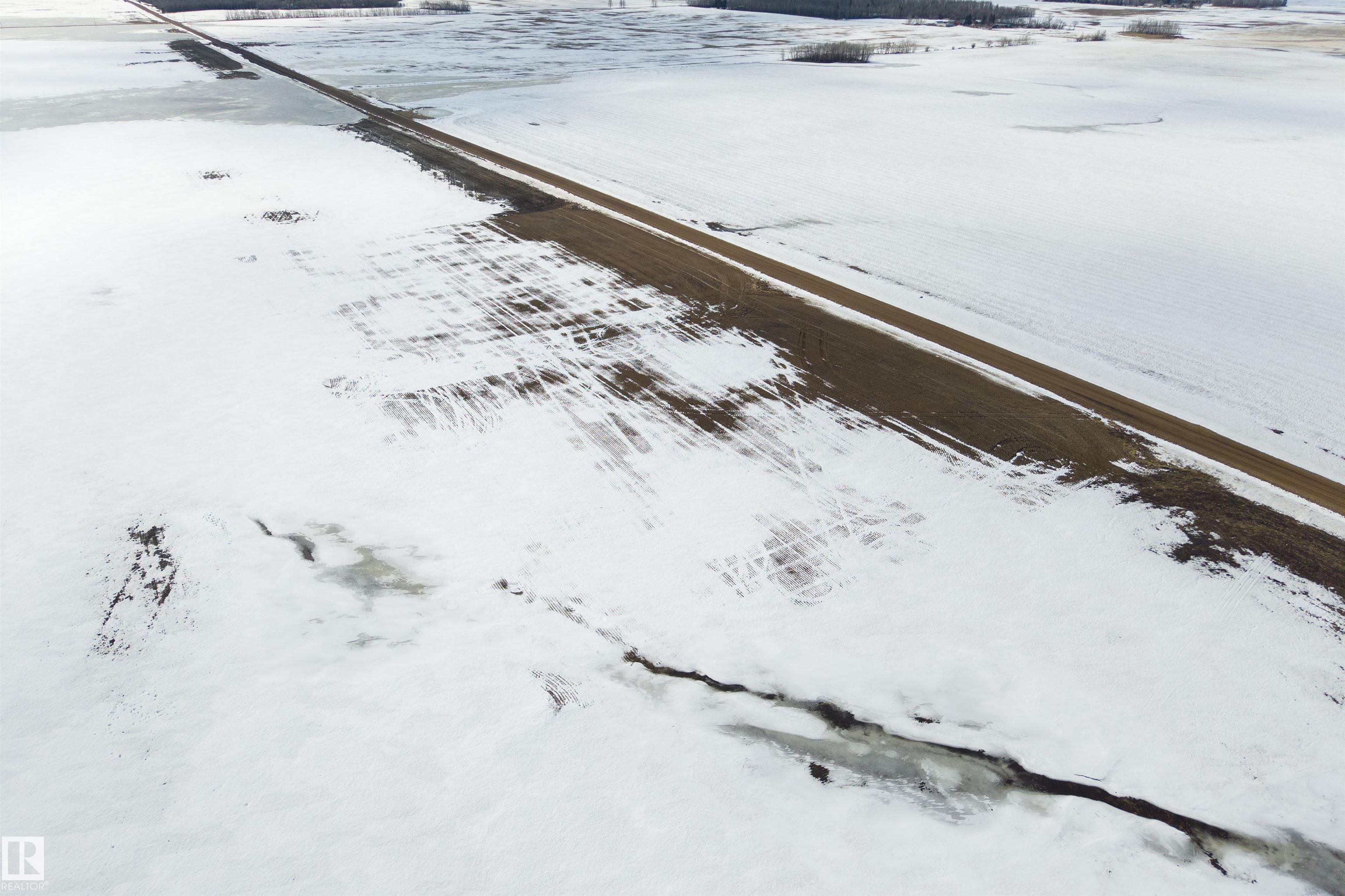 Fifth View of Rge Rd 261 Twp Rd 570, None, Rural Sturgeon County, Alberta, T8R 1P5