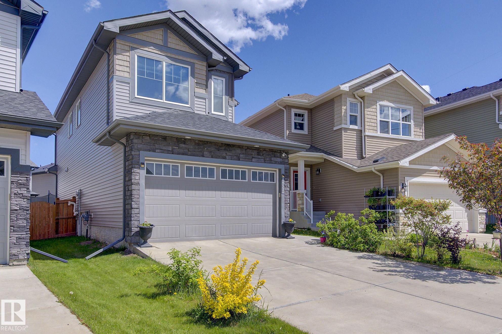 8452 CUSHING Crest, E4483101, Alberta,