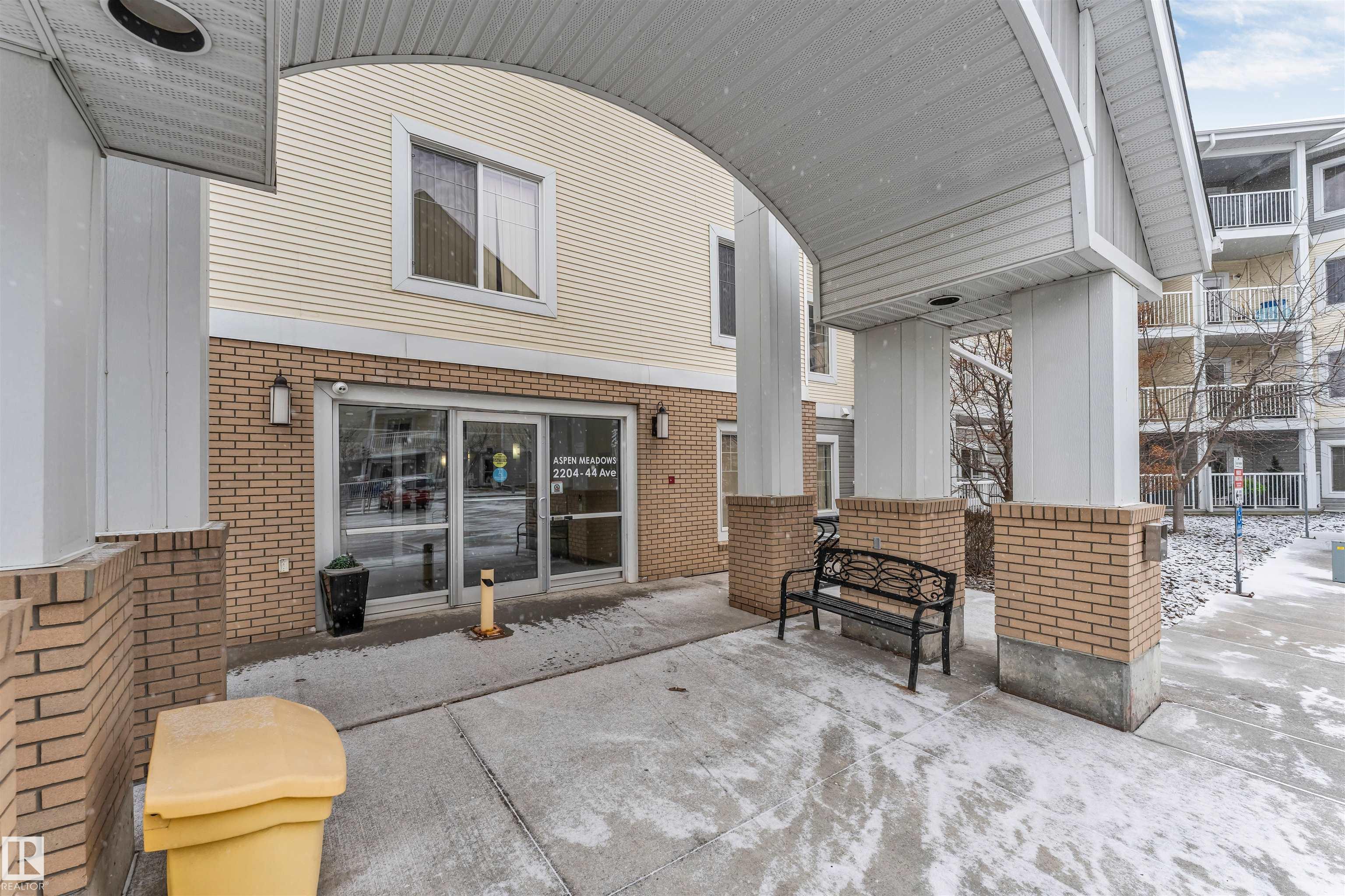 Second View of 409 2204 44 Avenue, Larkspur, Edmonton, Alberta, T6T 0G5